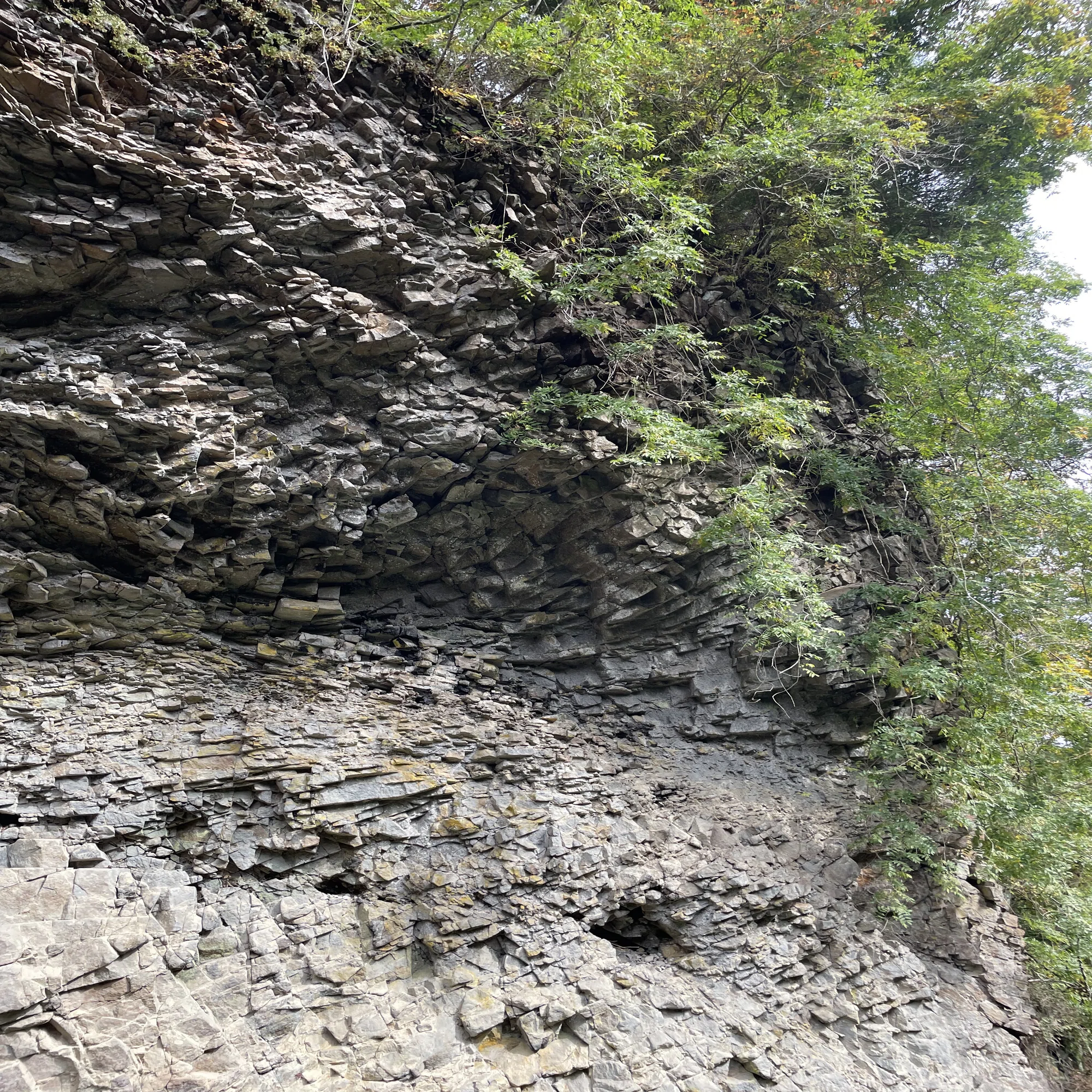 地質観察旅行記：昇仙峡および御巣鷹山水晶鉱山遺跡 ～機械学習を利用 