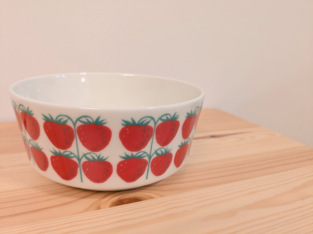 ARABIA Pomona ストロベリー 皿 新品 ARABIAのPomonaのお皿が可愛いから見て！｜原田らすく