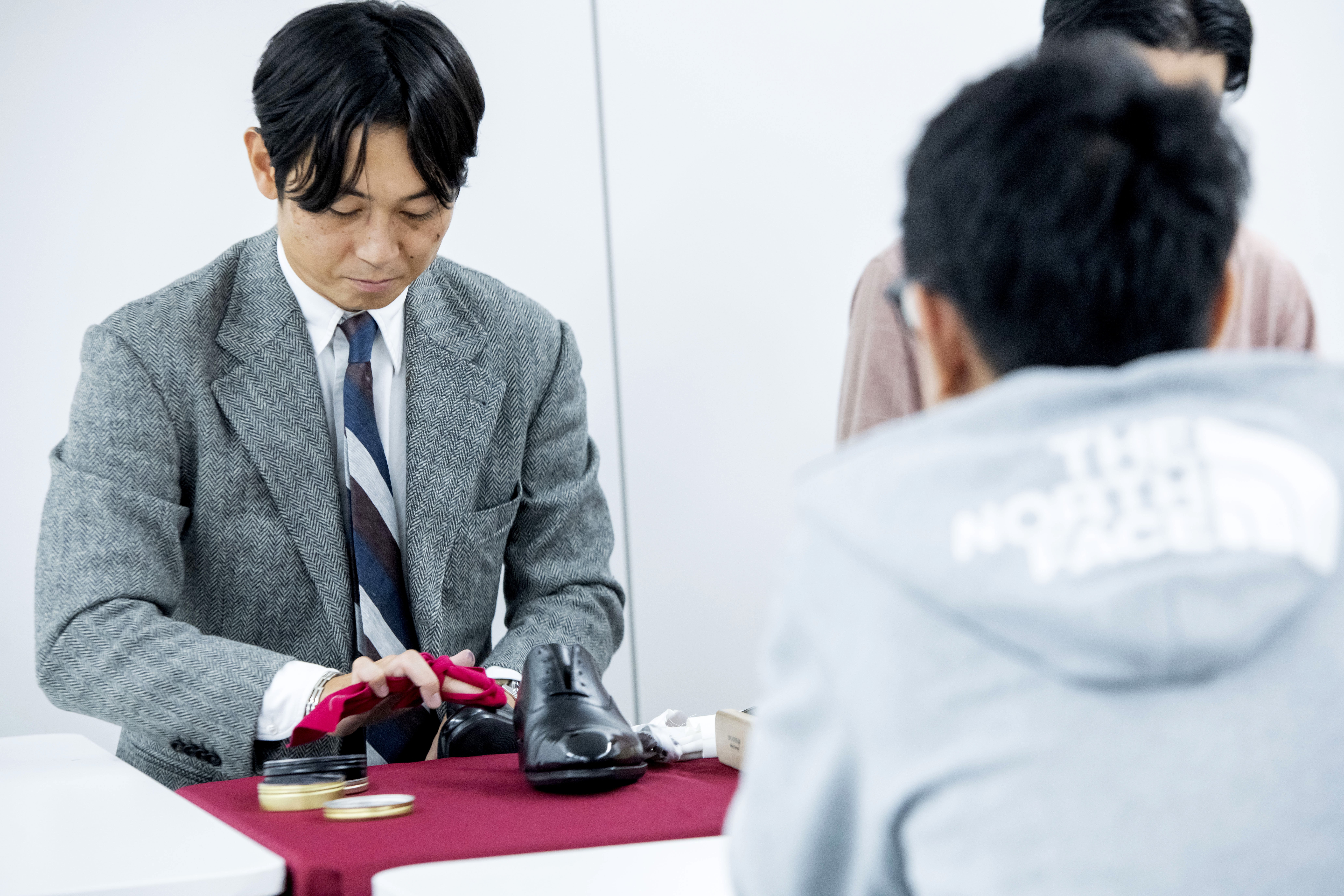 社内ラジオの現場から #01】足元から考える、美意識と仕事の姿勢──靴