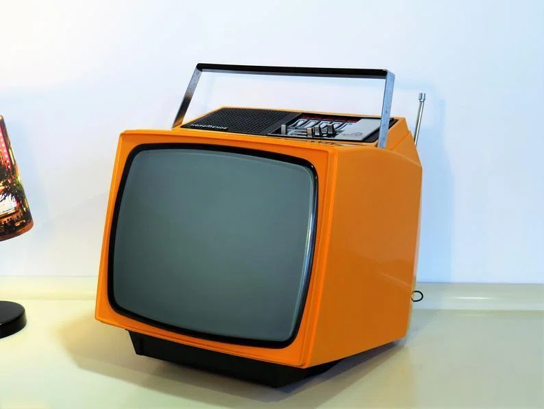 昭和ポータブルテレビ 昭和のポータブルテレビ｜昭和レトログラフィティ