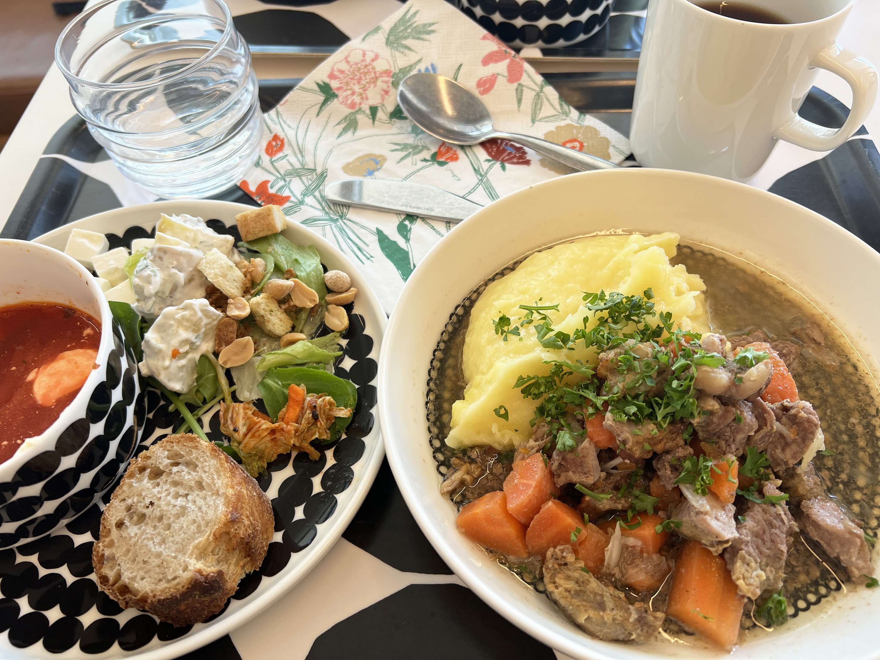 娘と北欧旅 #8】 マリメッコ、イッタラ、グスタフスベリのアウトレット