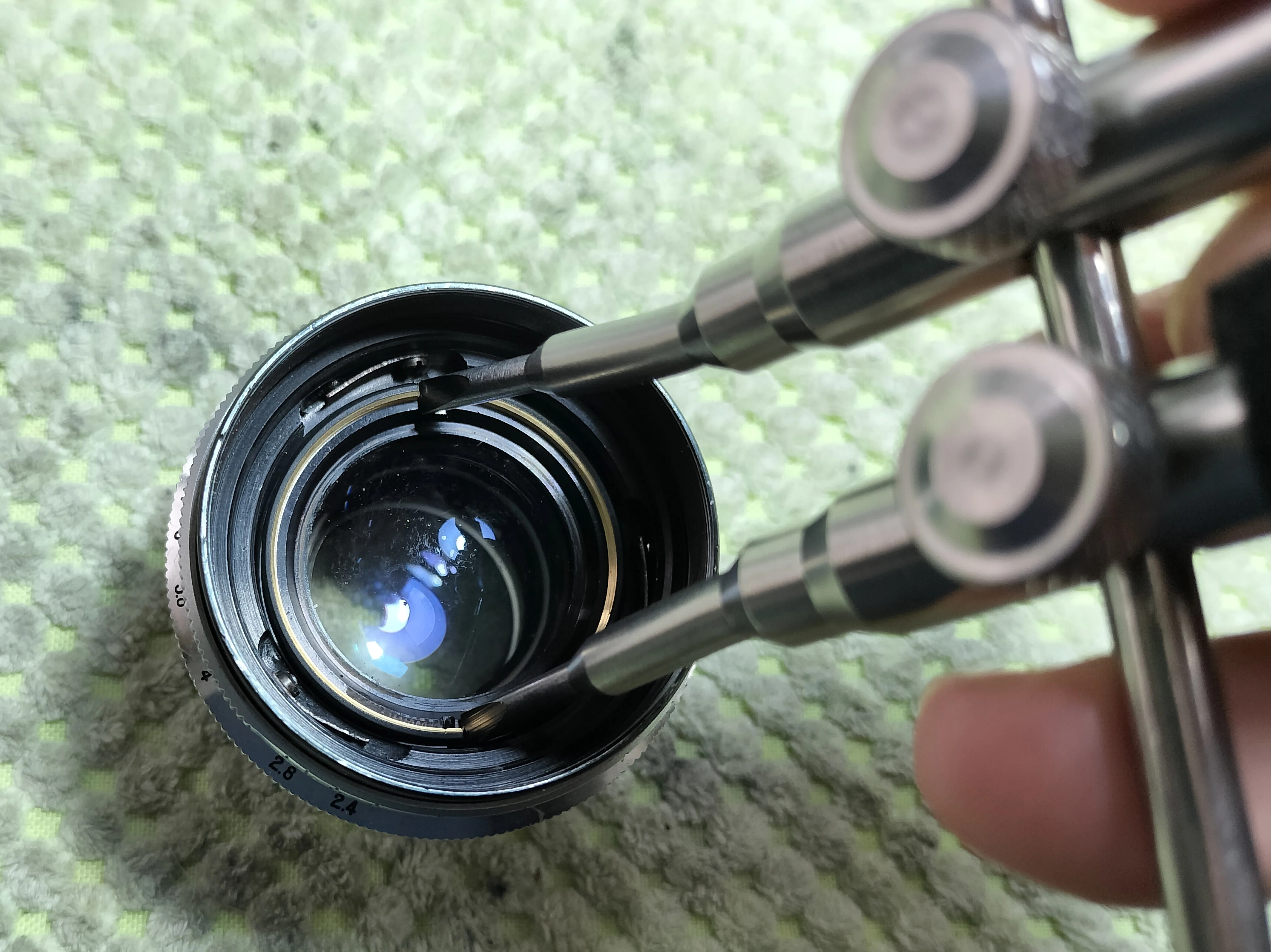 Pentax Takumar 58mm F/2.4 M37の分解｜フィルムカメラ修理のアクアカメラ
