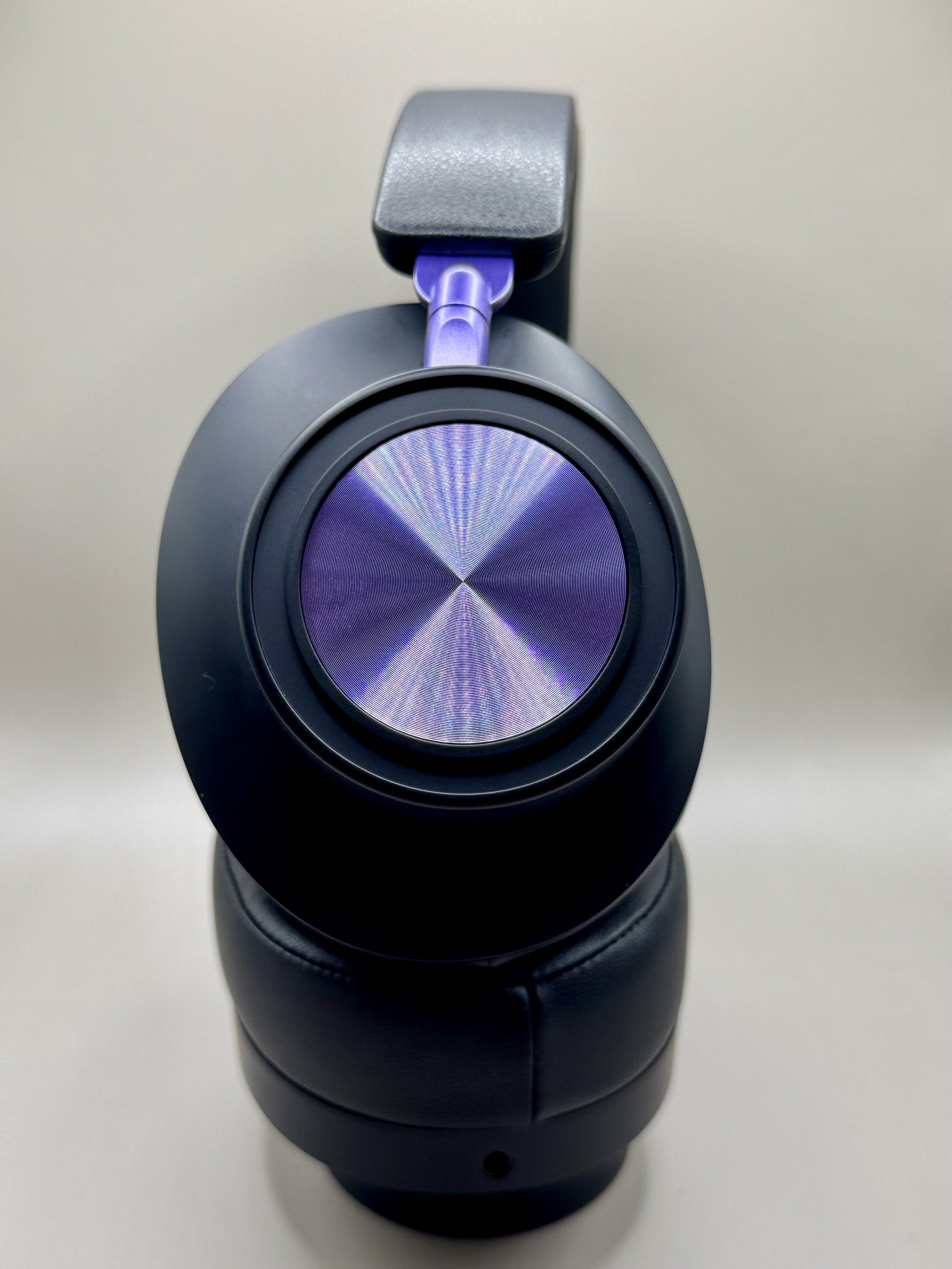 Kiwi Ears x Z Reviews: Sereneのレビュー｜ラルフ・ヒンクリー