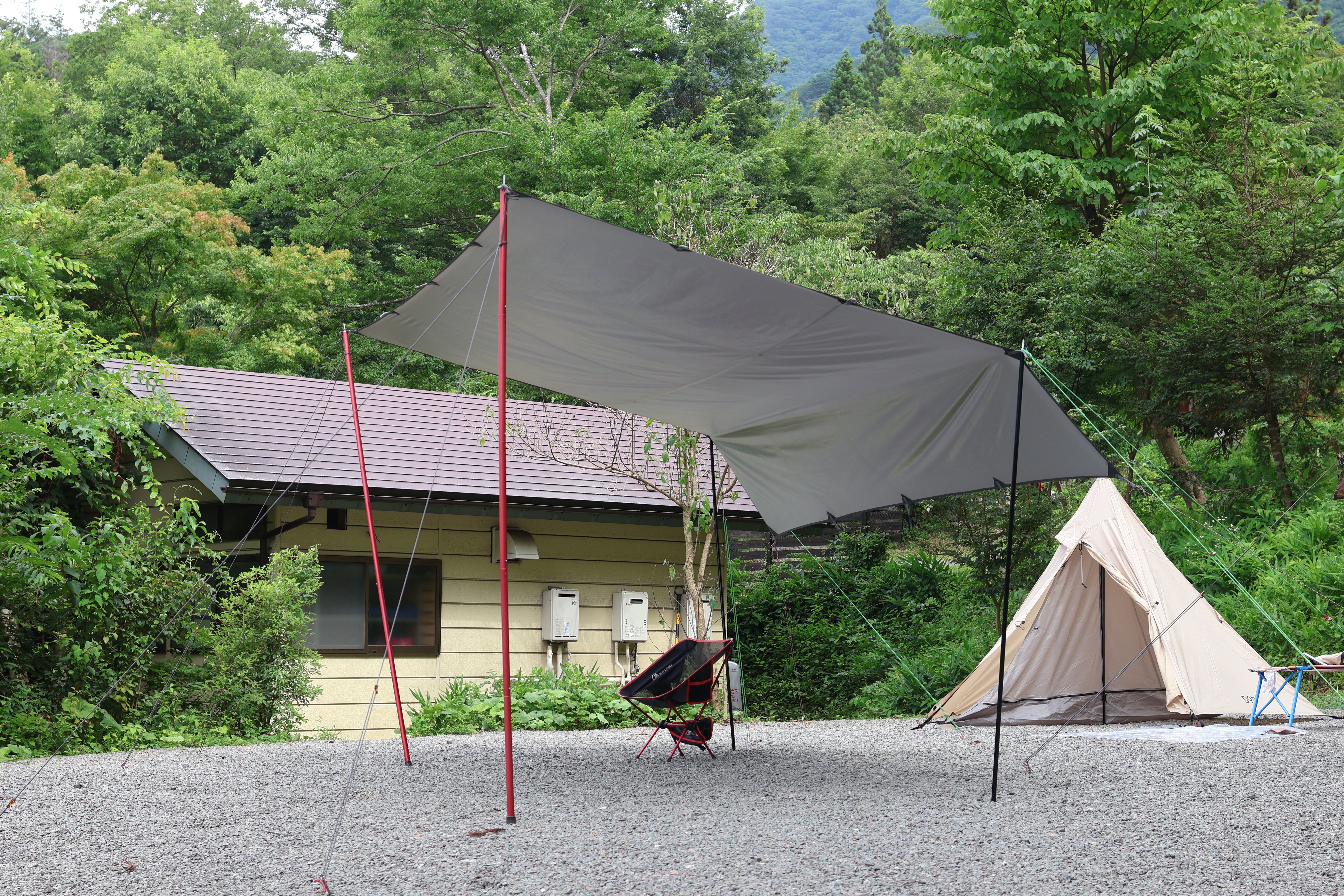 キャンプ道具 『33mm極太アルミポール』 ～あの強風に耐えられるか