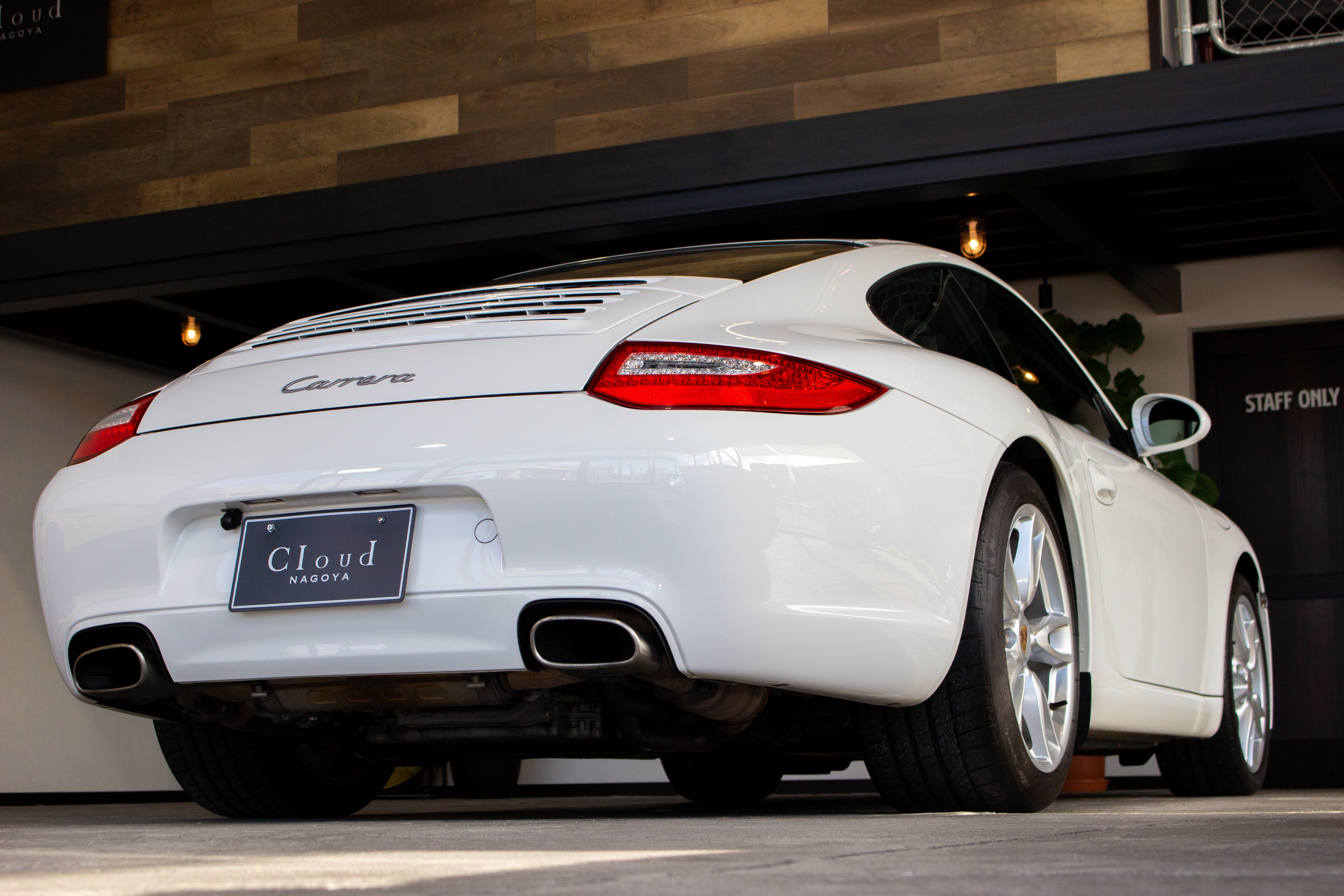 人が主役でいられる、最後の911。— Porsche 997 Carrera｜ポルシェ買取