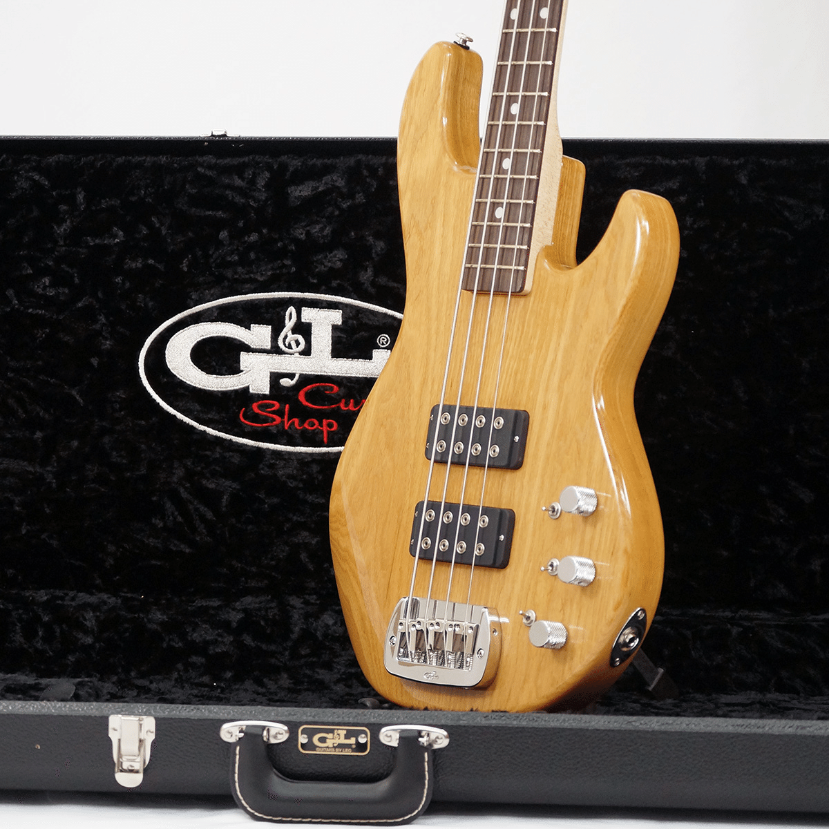 G&L祭り！USAカスタムショップ製の極上「L-2000」！こちらは渋い