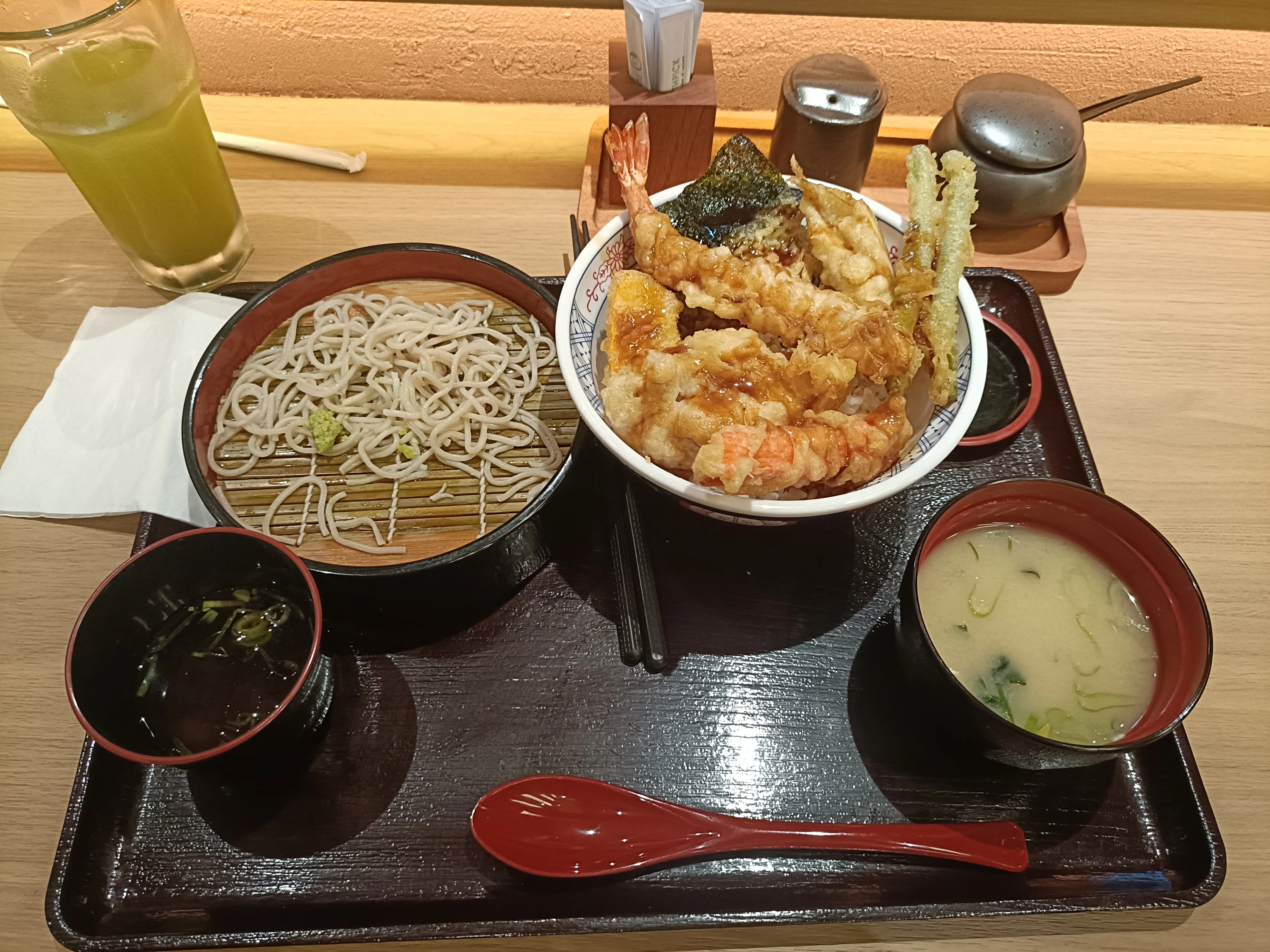 ジャカルタに「天丼てんや」が再出店 行ってみた感想 ｜ウダマコト