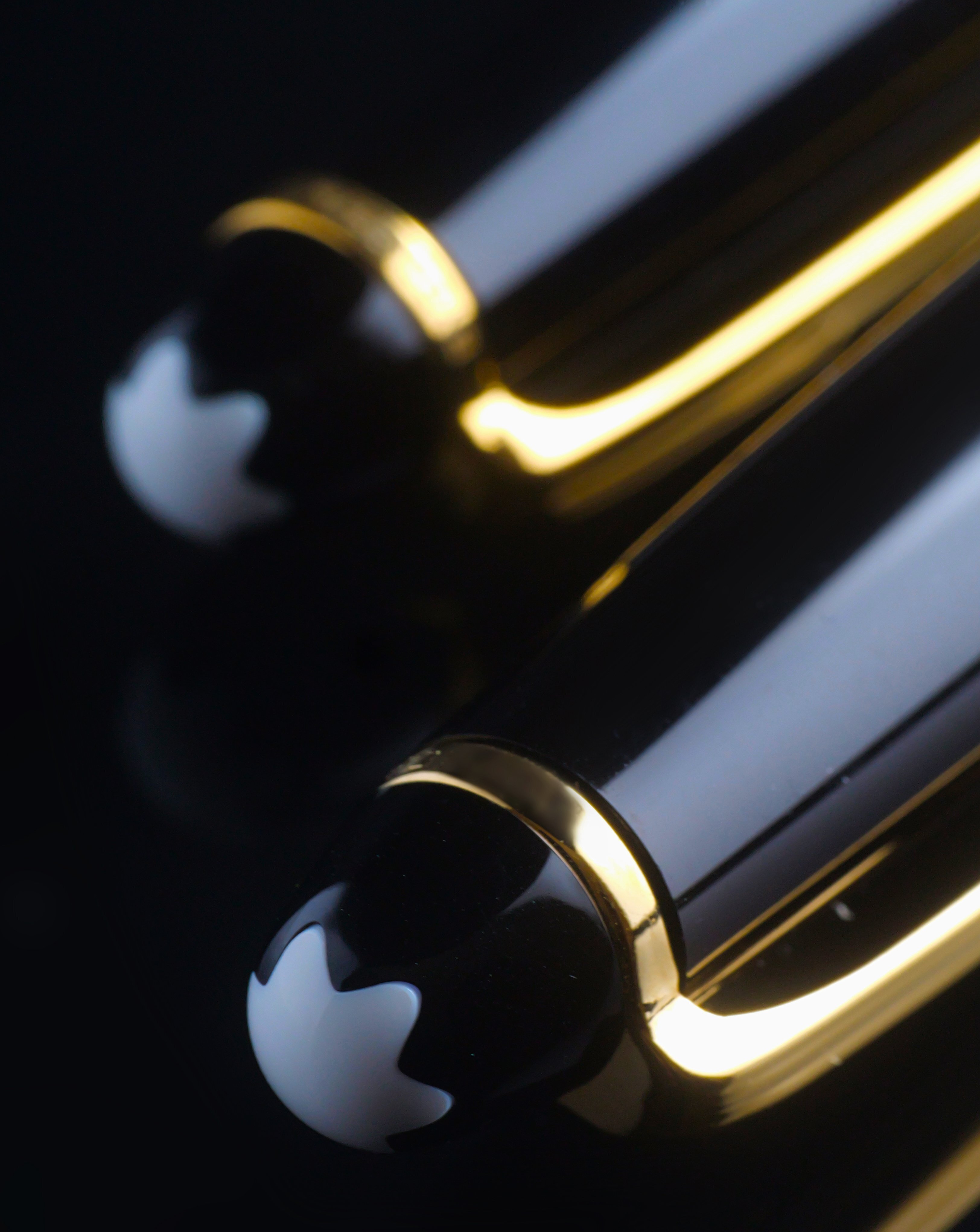 胸ポケットに品格を添える：Meisterstück Classique Ballpoint Pen