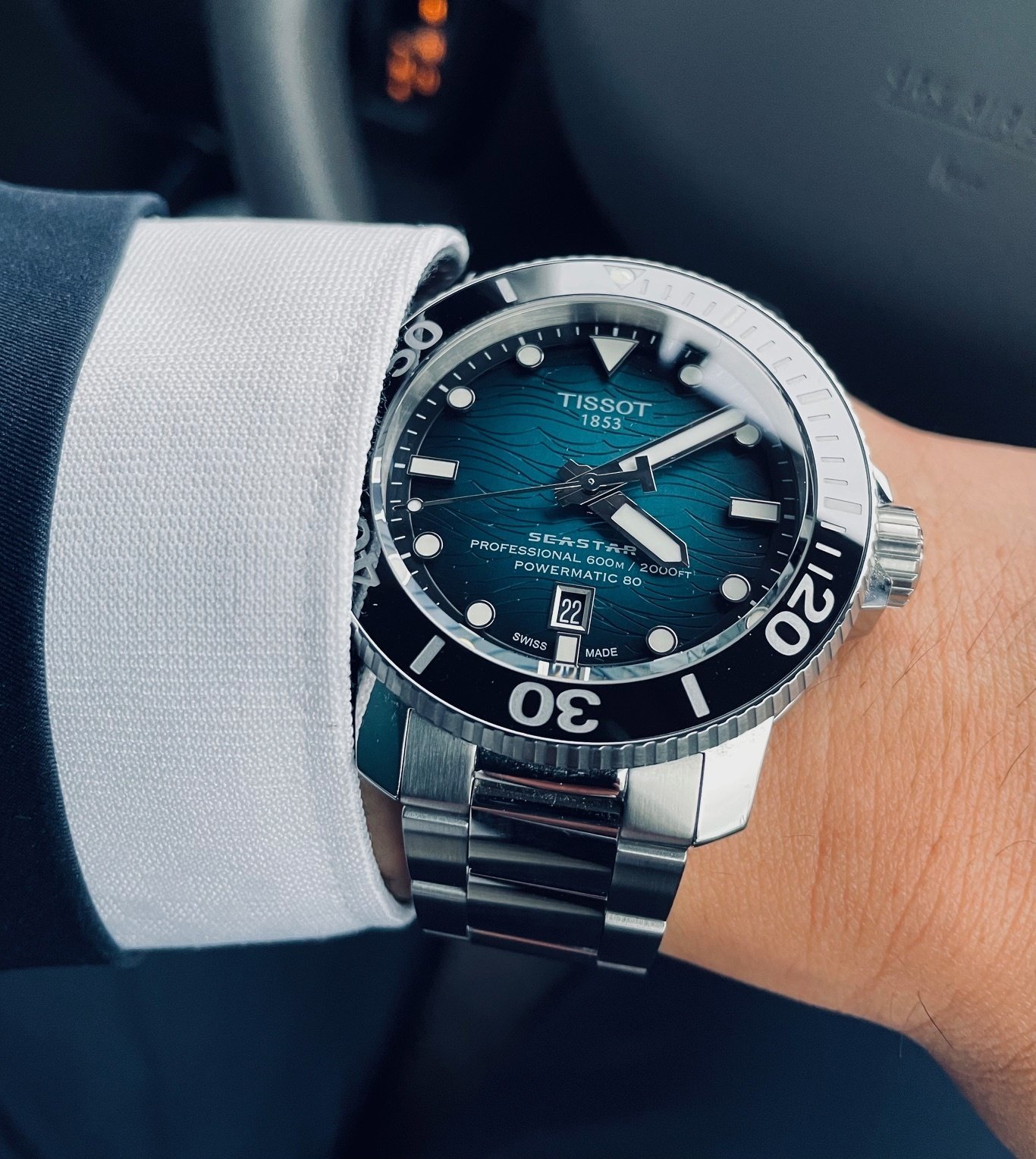 ティソ「シースター 2000 プロフェッショナル」をガチレビューしてみた