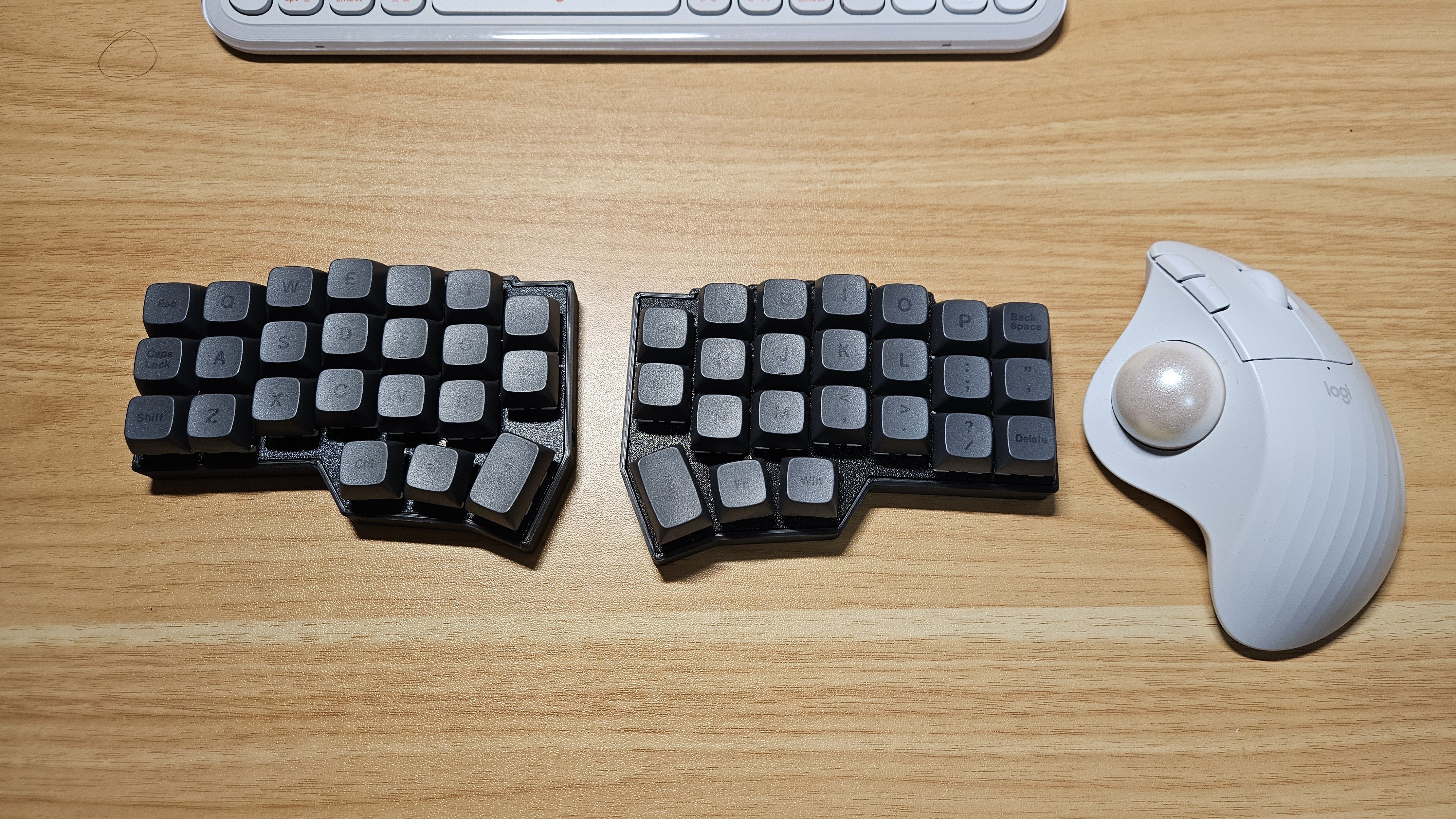 人柱】激安分割キーボードを買った【YIVU Corne V4 】｜matsu