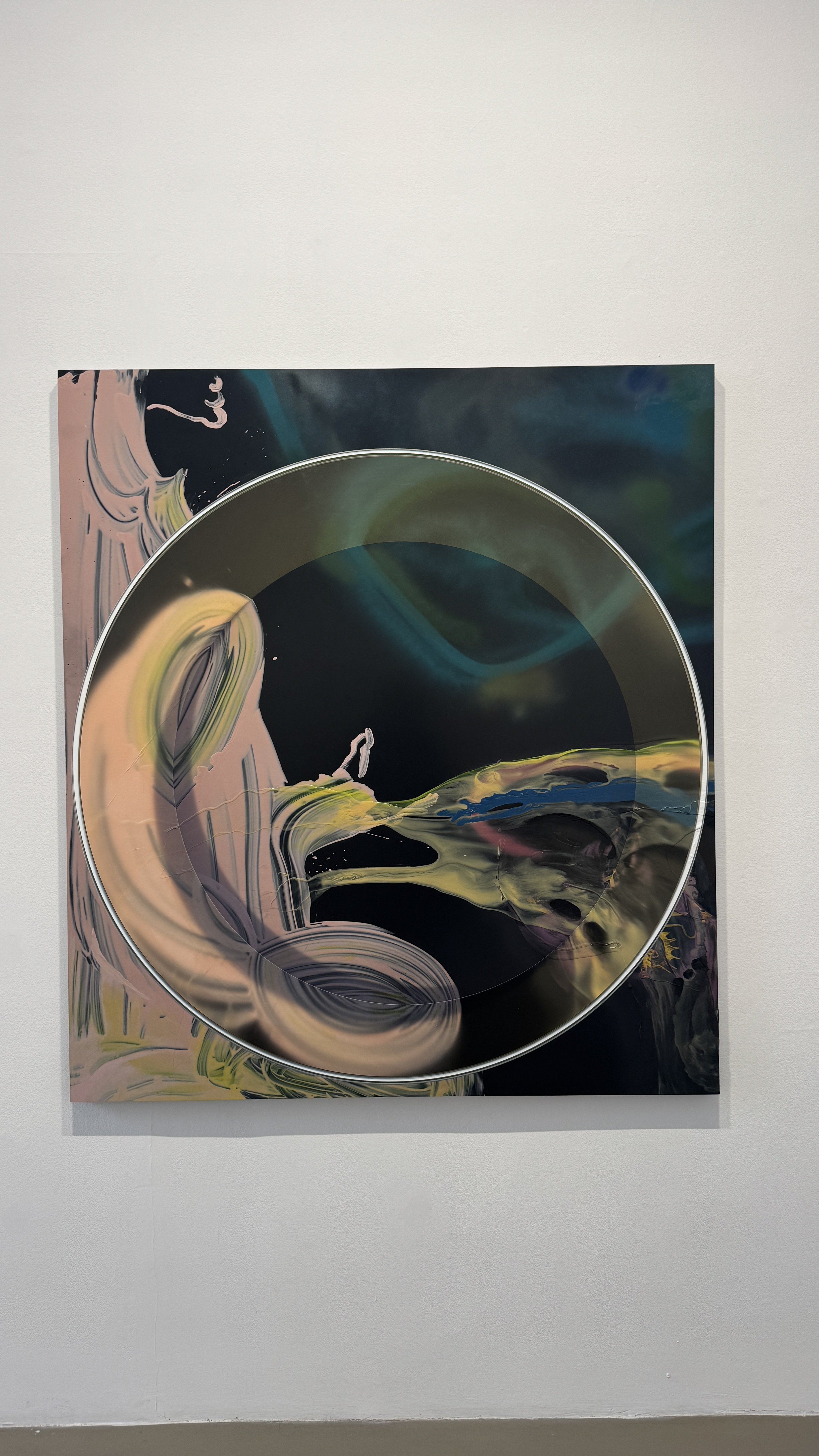 AI時代のアートはどこへ向かう？──パリで見たSeth Price《Free Fall