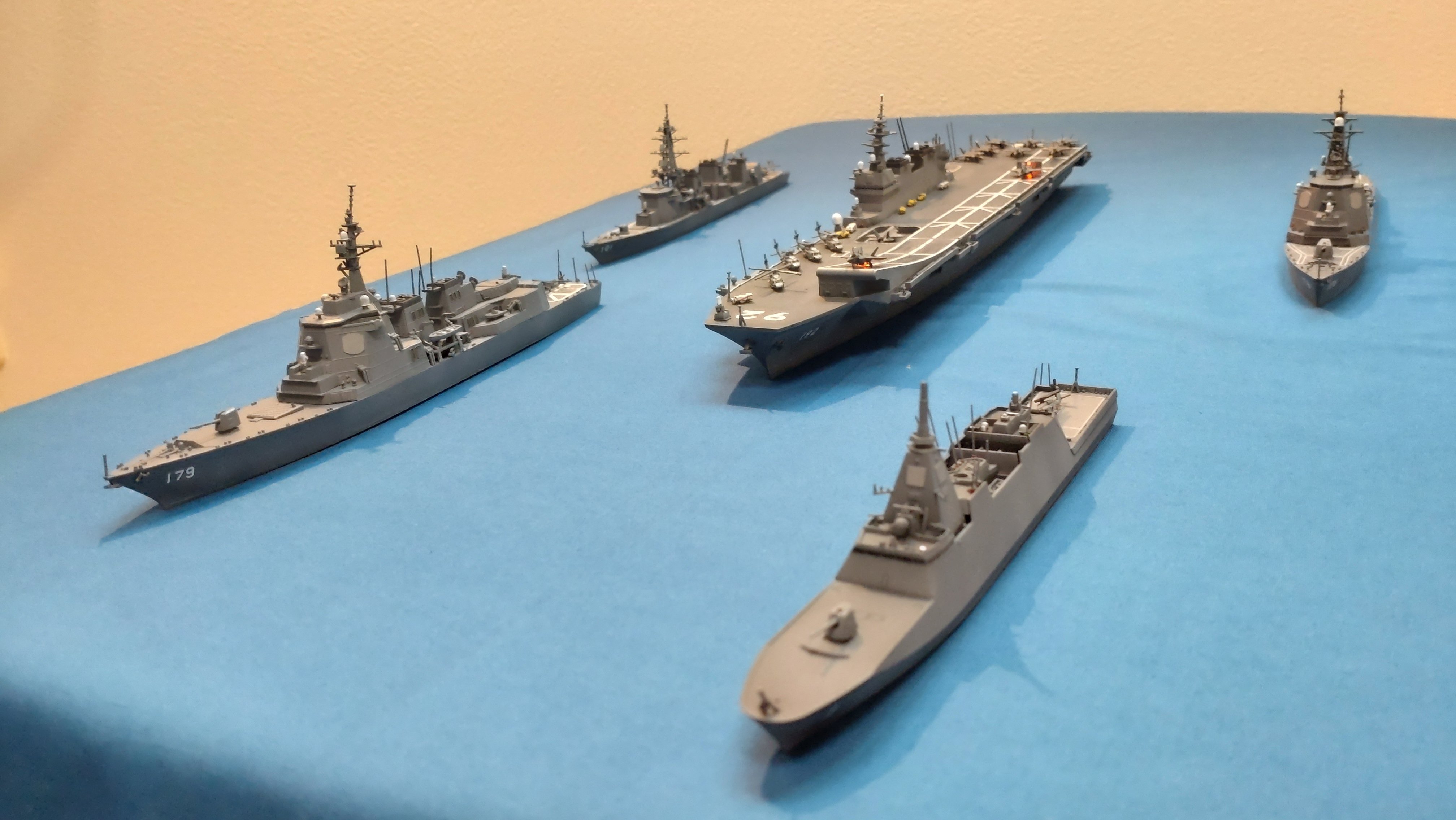 いぶき空母艦隊 ロシアとの海戦へ タミヤキットの優秀さも再確認｜模型