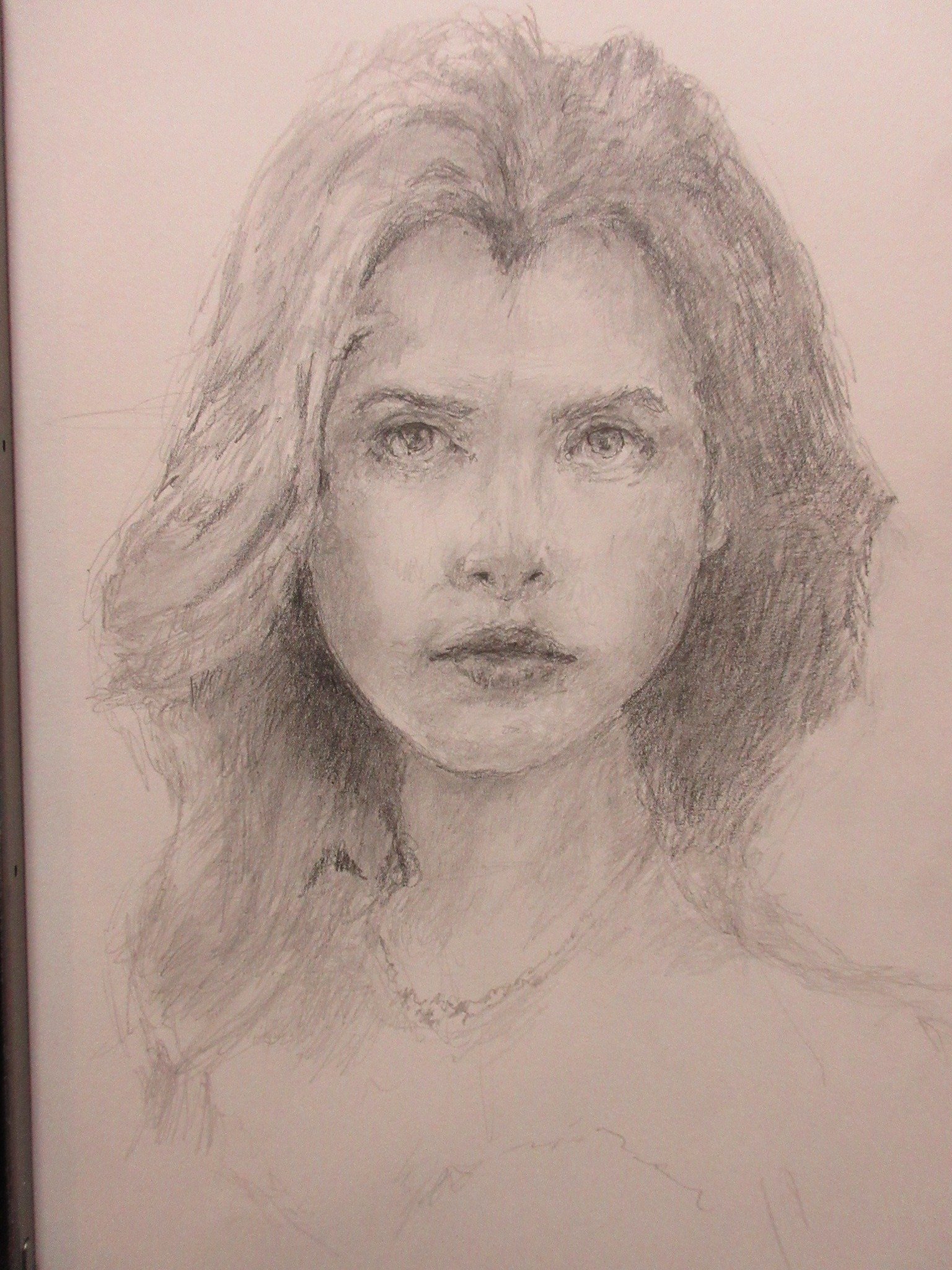 鉛筆で女性の絵を描いてます2。。｜Atelier Non