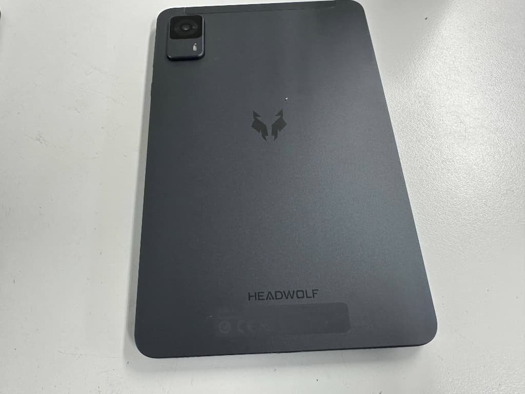 Headwolf FPad5の充電口交換を10780円で対応中！充電が出来ない故障は