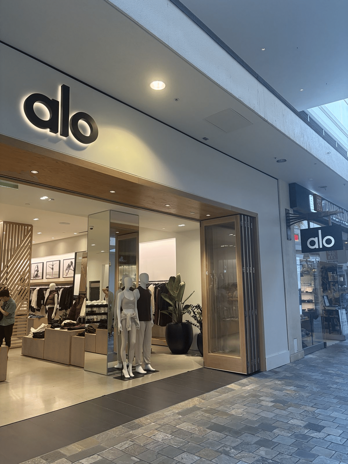 ハワイアラモワナ店購入新品未使用alo ハワイアラモワナ店購入新品未