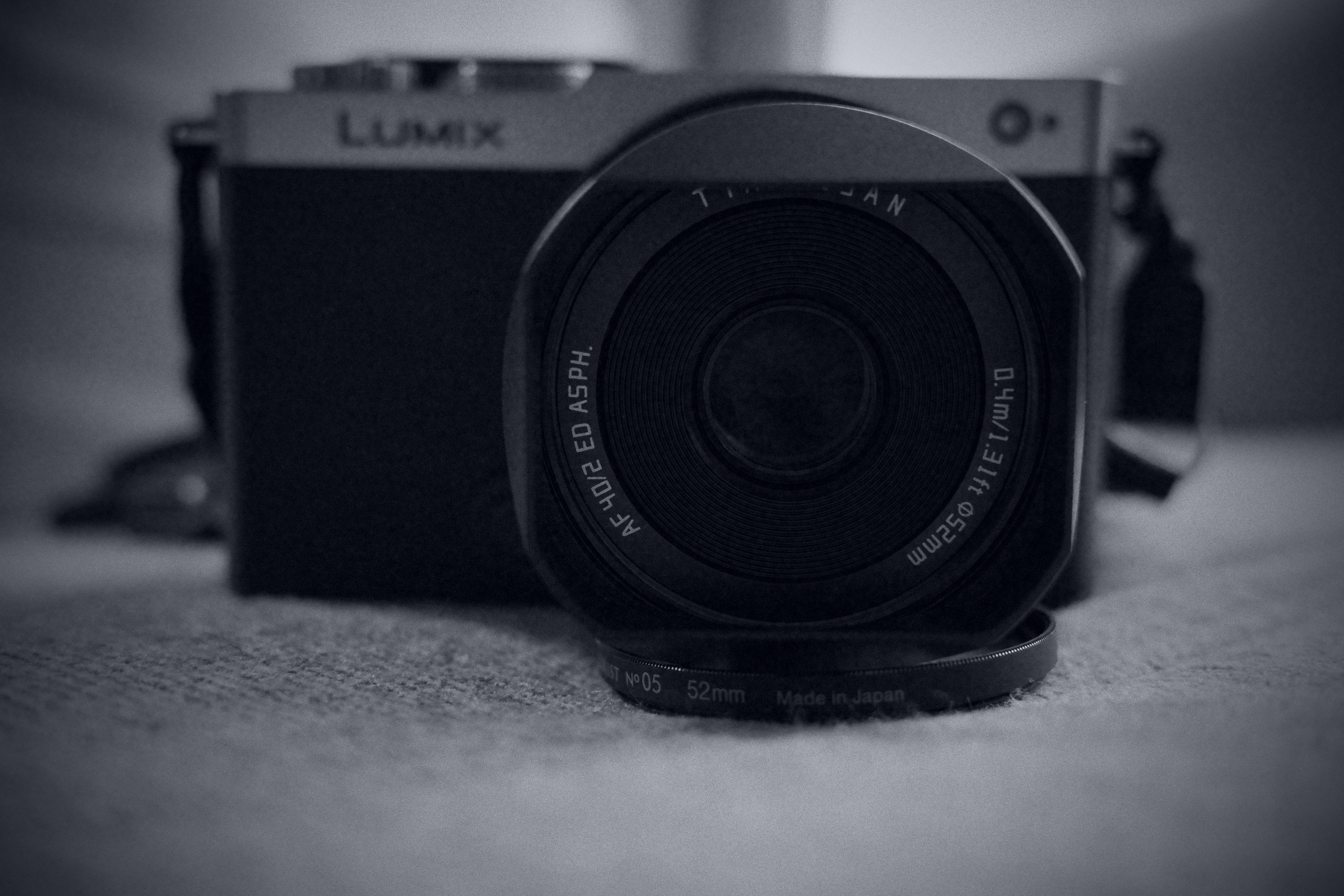 TTArtisan AF 40mm f2 (Eマウント、フルサイズ)+角形フード Amazon.co.jp: TTArtisan AF 40mm F2 Eマウント フルサイズ 単焦点