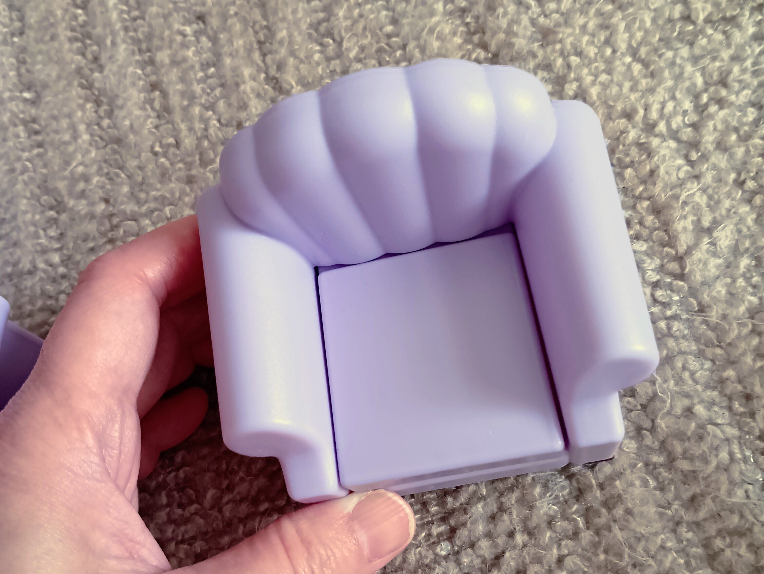 セリア ✨ セリアソファをちょこっと加工＋他のも加工｜小