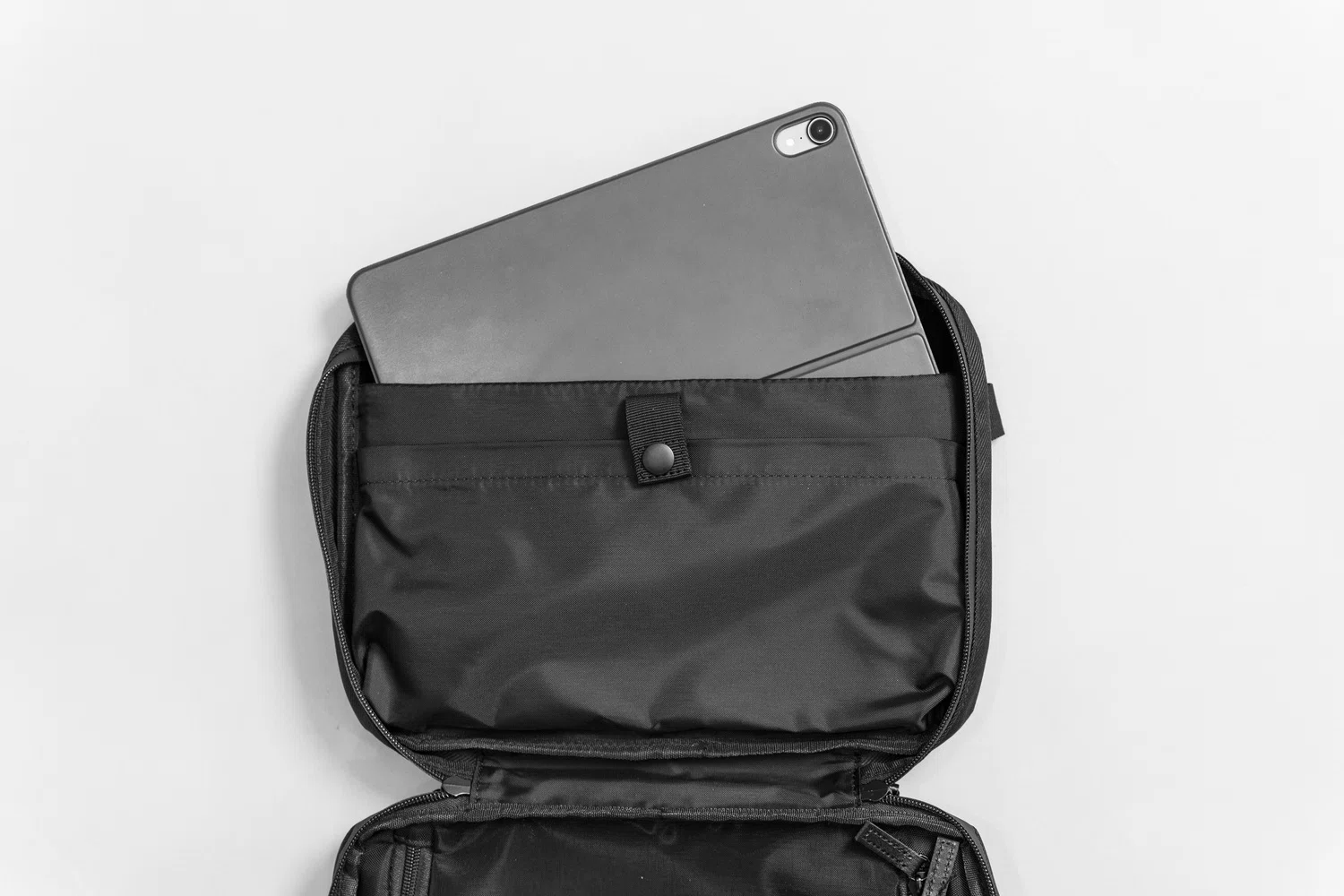 Vol.3］ HALFDAY PACK 『ついに完成。iPadユーザーのためのボディ