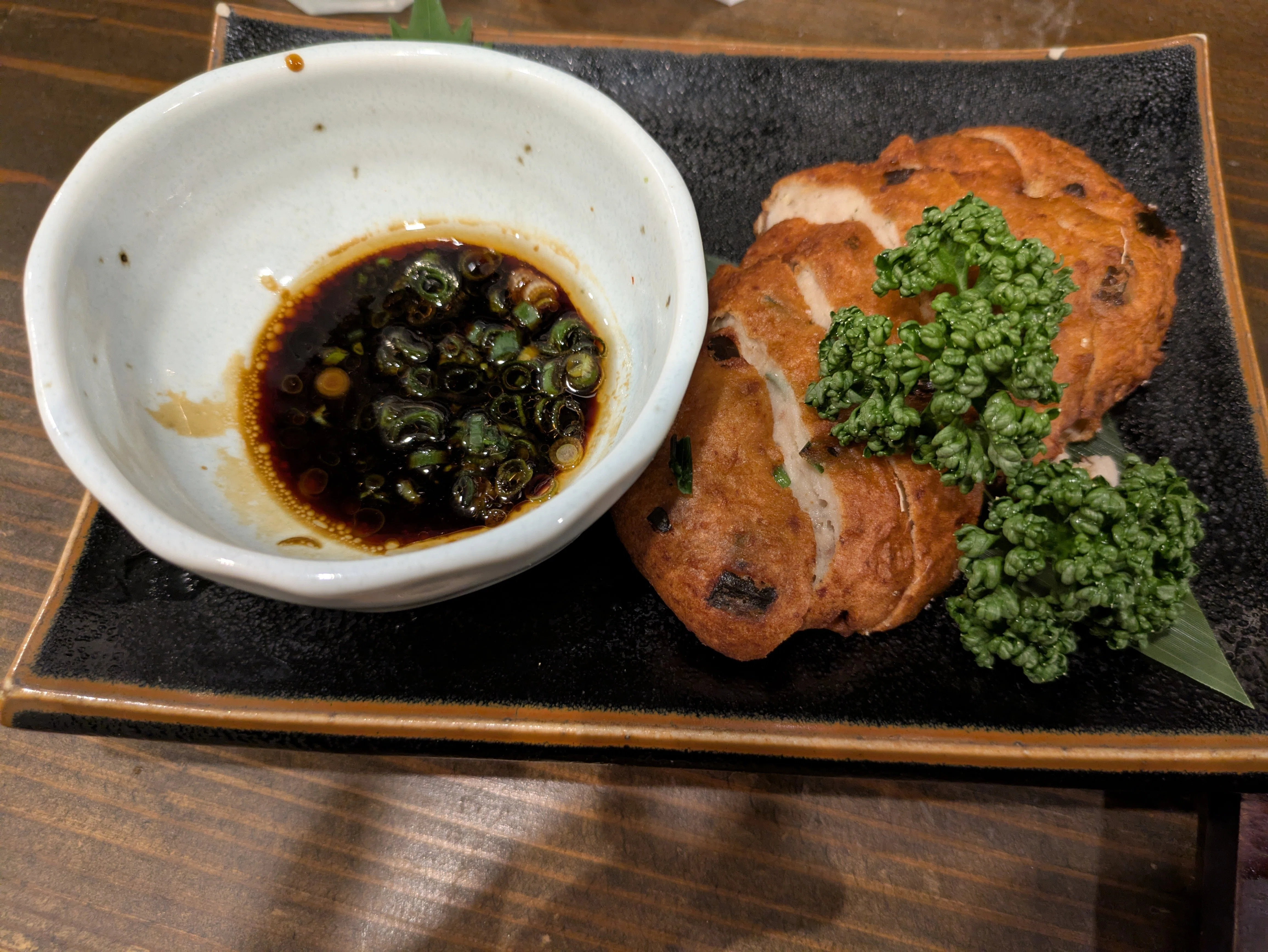 天文館で味わう鹿児島の夜「炉端焼き 炙旺」｜ジオトラベラー