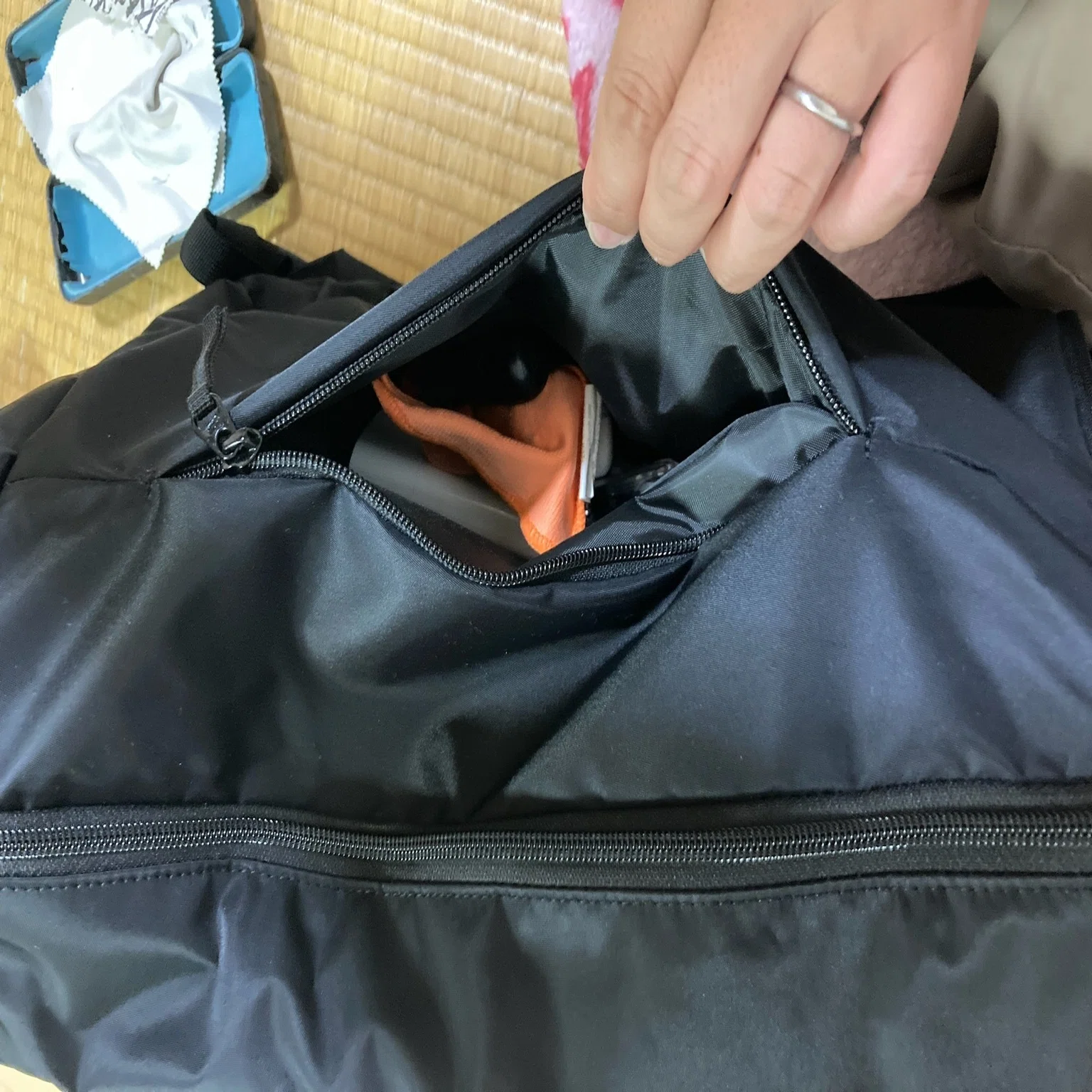無印良品】肩の負担を軽くする撥水ナイロンビジネスリュックサック｜黒 