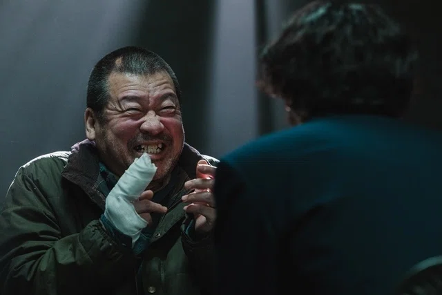 映画『爆弾』のワンシーン