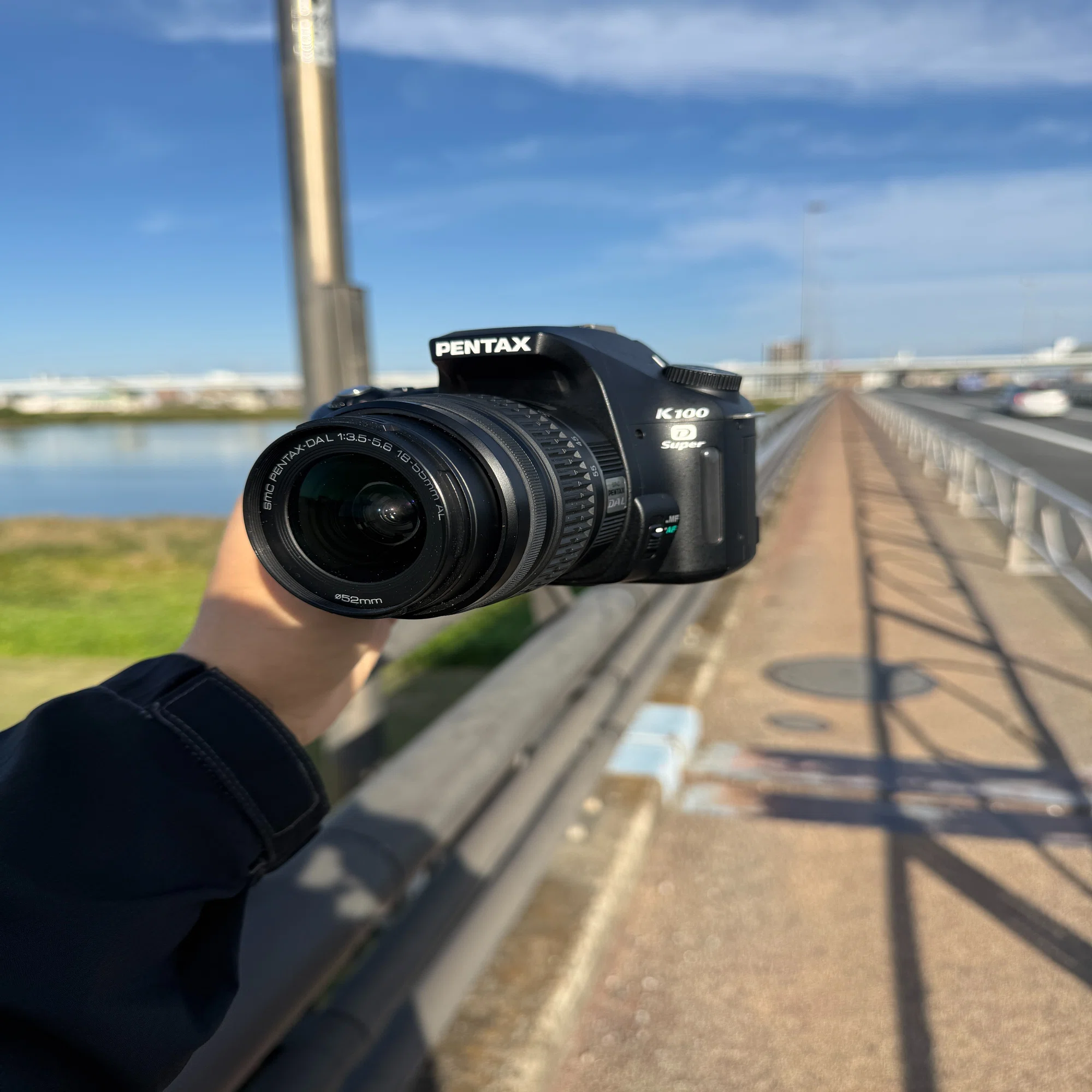 機材紹介】一万円でデジタル一眼を試す PENTAX K100D Super｜鷗亭瑞樂