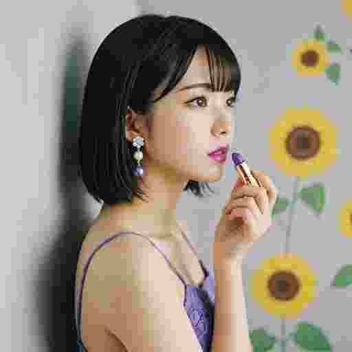 口紅 写真素材｜写真素材