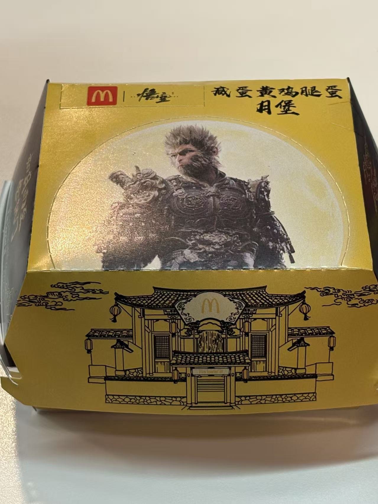 中国ニュースご紹介】スタバ、中国事業株式6割を手放し、2万店舗目指す