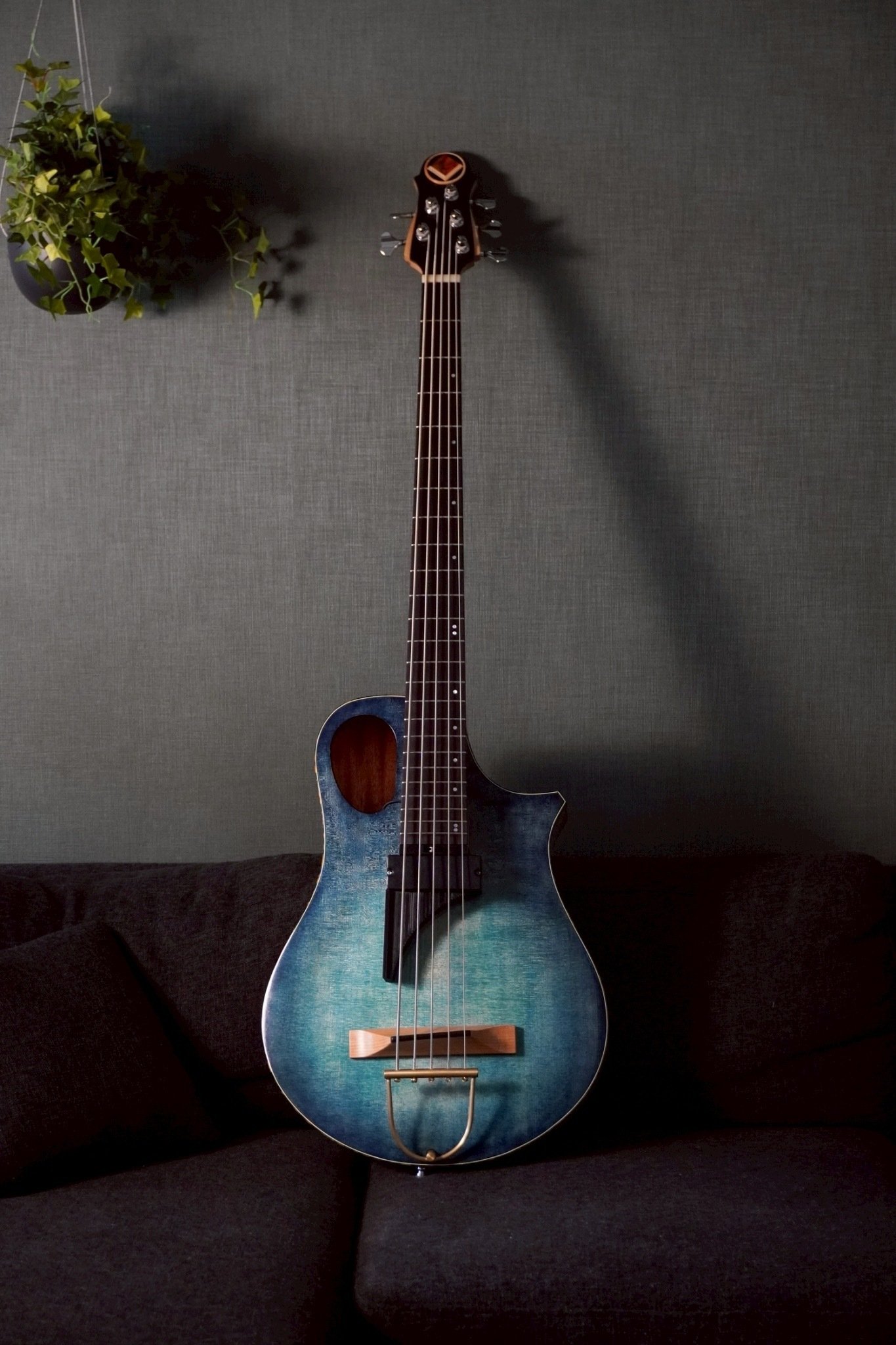 Crafter アコースティックベース 新着入荷情報】アコースティックベース入荷しました！｜島村楽器