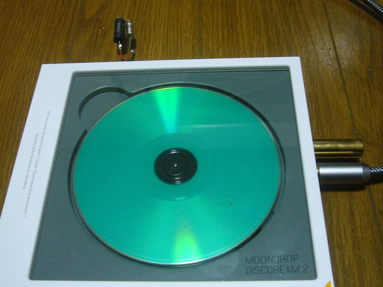 ポータブルCDプレーヤーで遊ぶ｜山崎雅弘