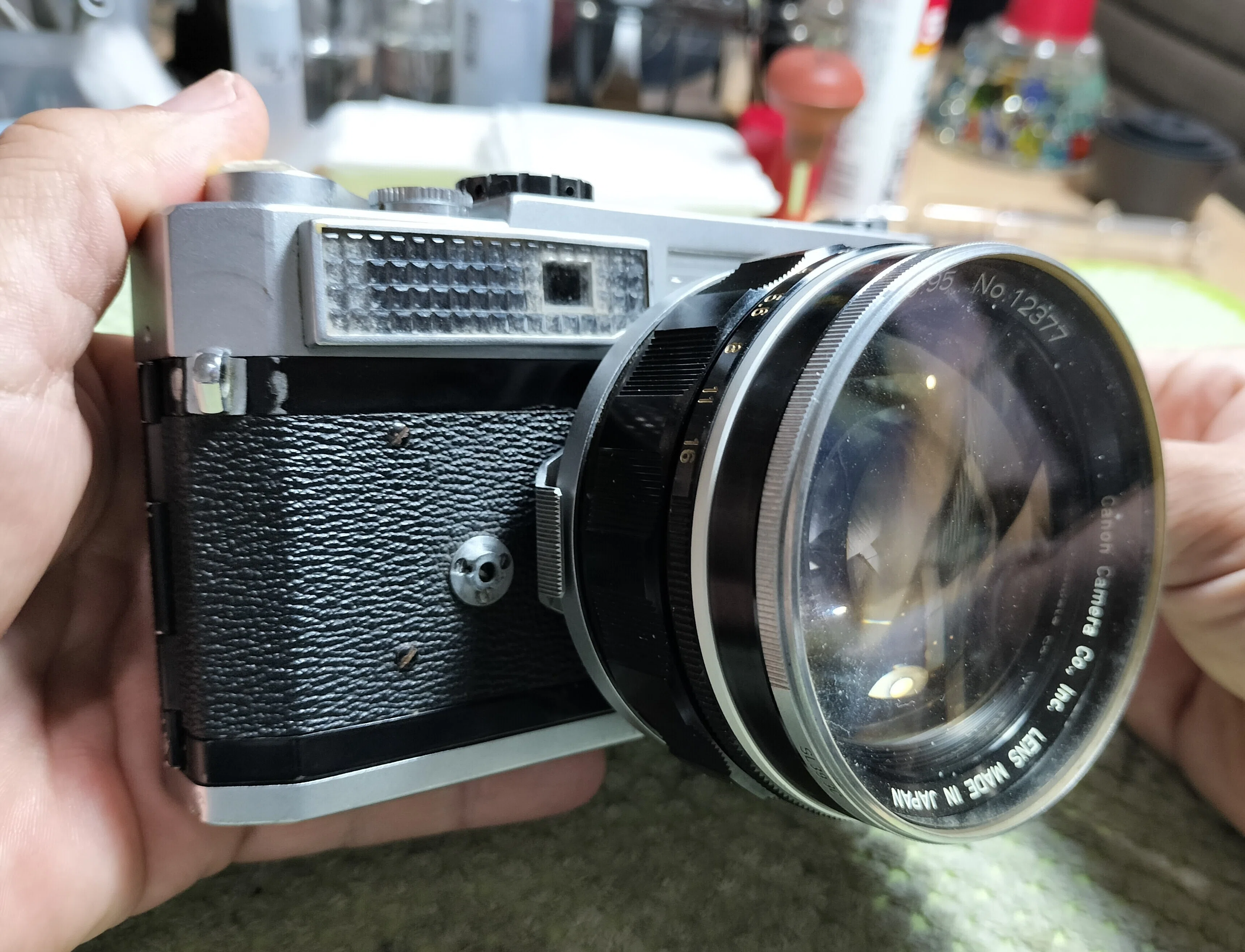 Canon 50mm F/0.95 ドリームレンズの分解｜フィルムカメラ修理のアクア