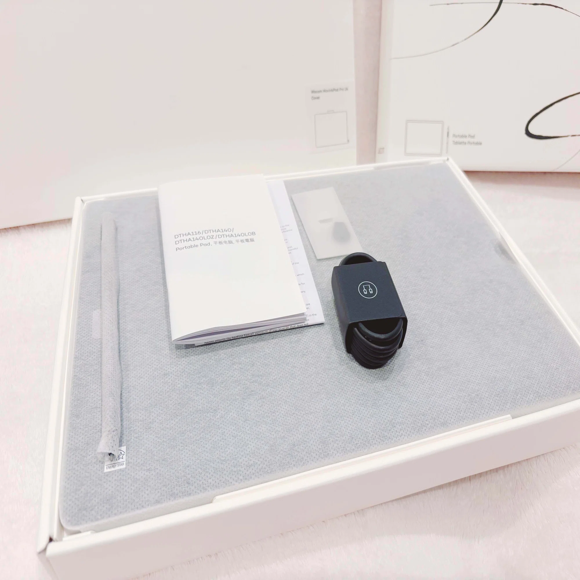 タブレット迷子の救世主!!】お絵描き特化 Wacom MovinkPad Pro 14 