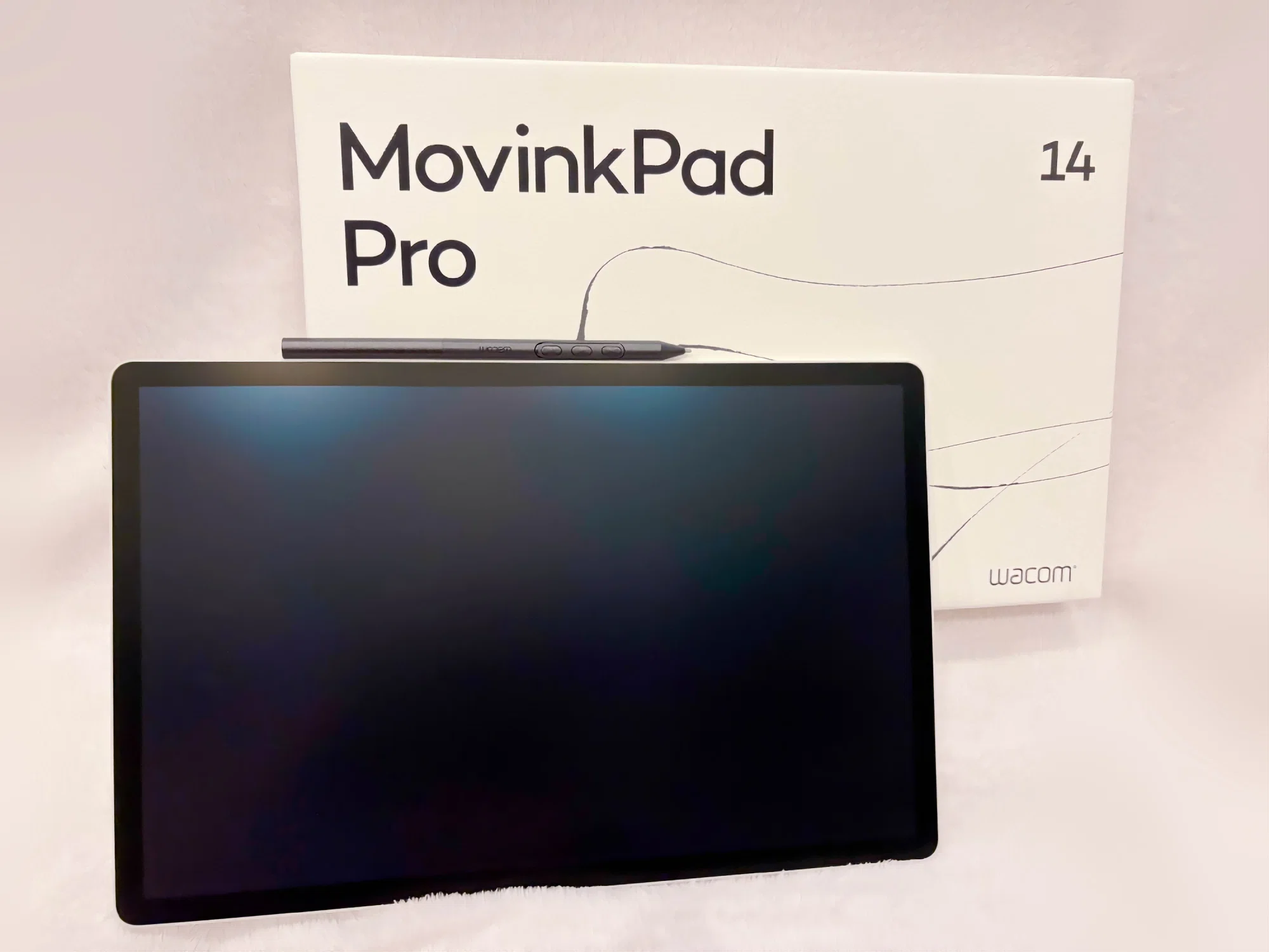 MovinkPad Pro 14　新品未開封 ついに出た！MovinkPad Pro 14。Wacomからプロ向けのイラスト