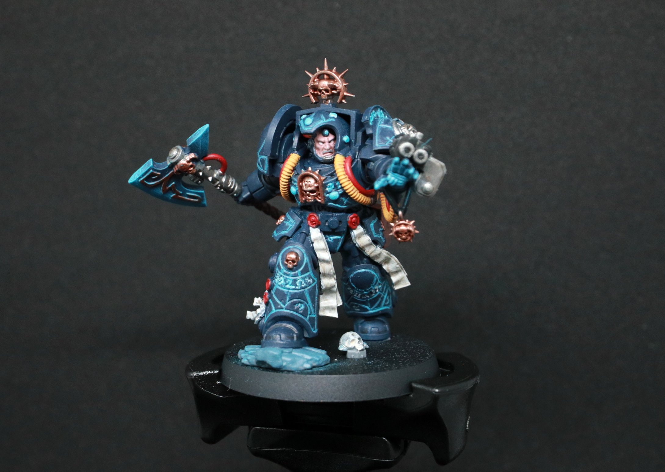 Warhammer キネライ Warhammer 40k ターミネイター・ライブラリアンを塗る｜akaikura