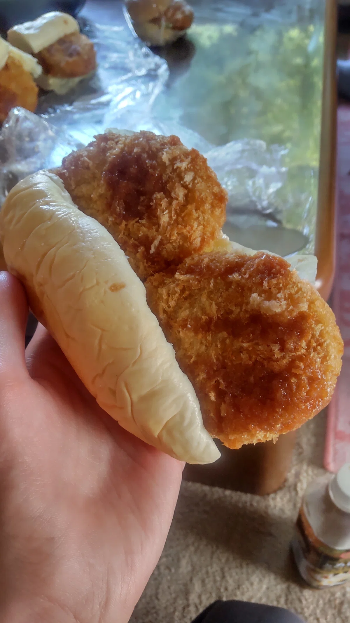 よりみちこっぺのメンチカツパン