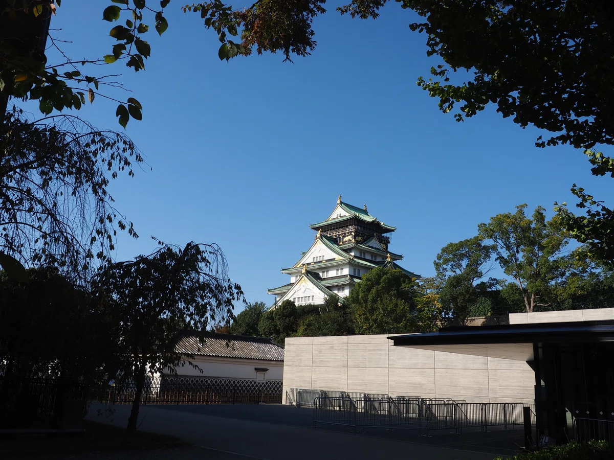 大阪城公園から靫公園へ|クラちゃん