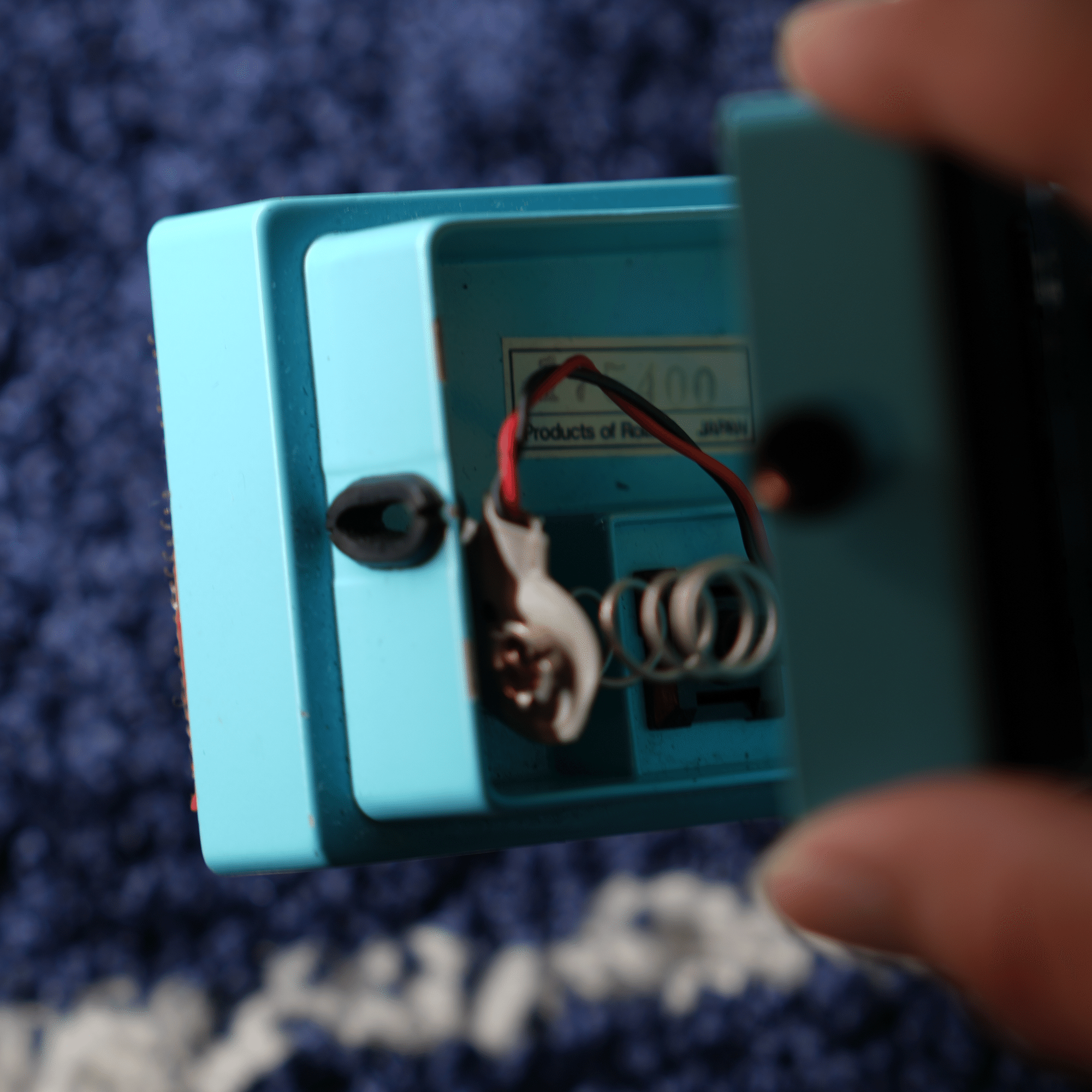 BOSSペダルのシリアルの確認方法｜Fumi kamome