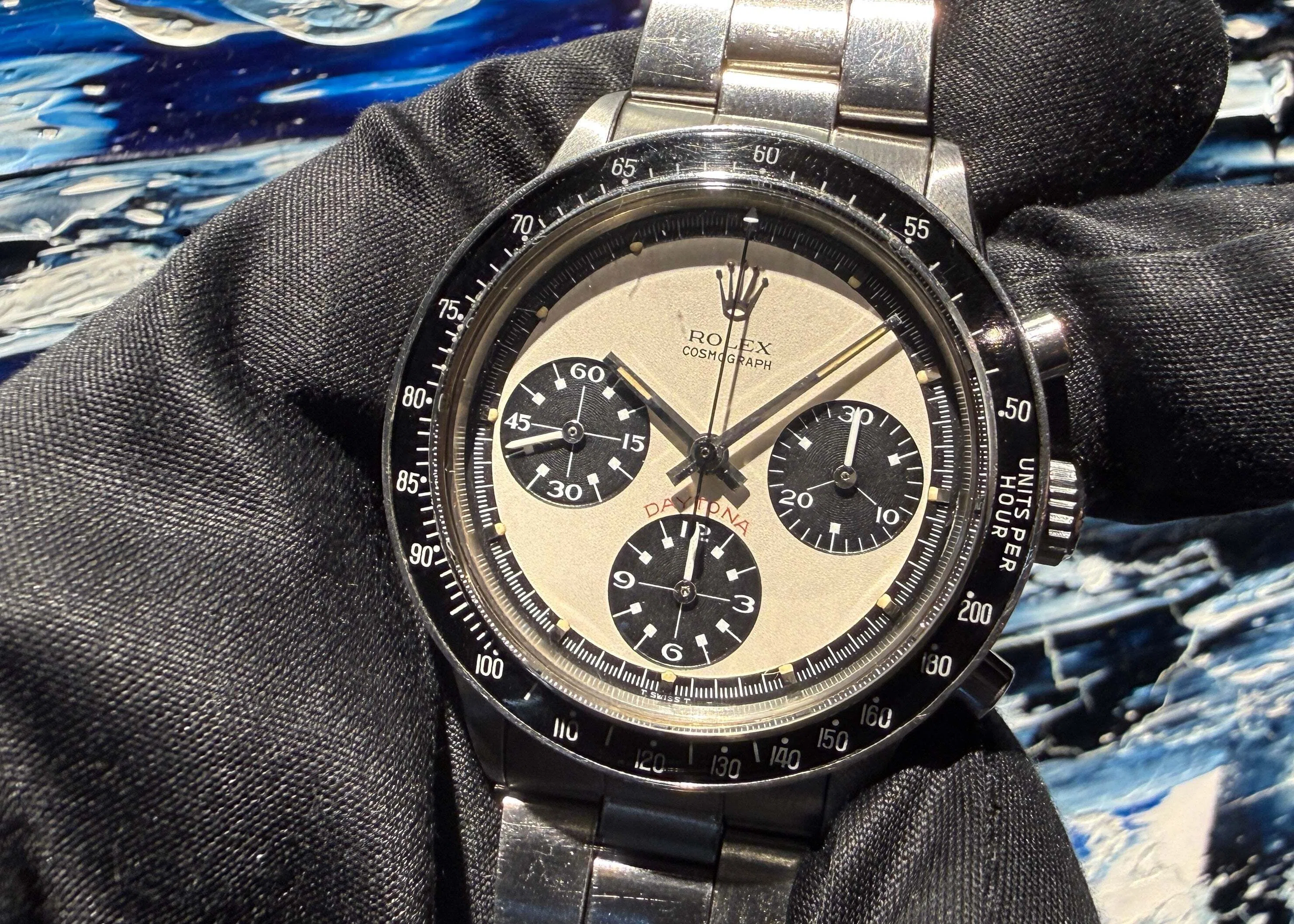 SOLD OUTモデル紹介！希少！！2代目手巻きデイトナ Ref.6264 白ポール