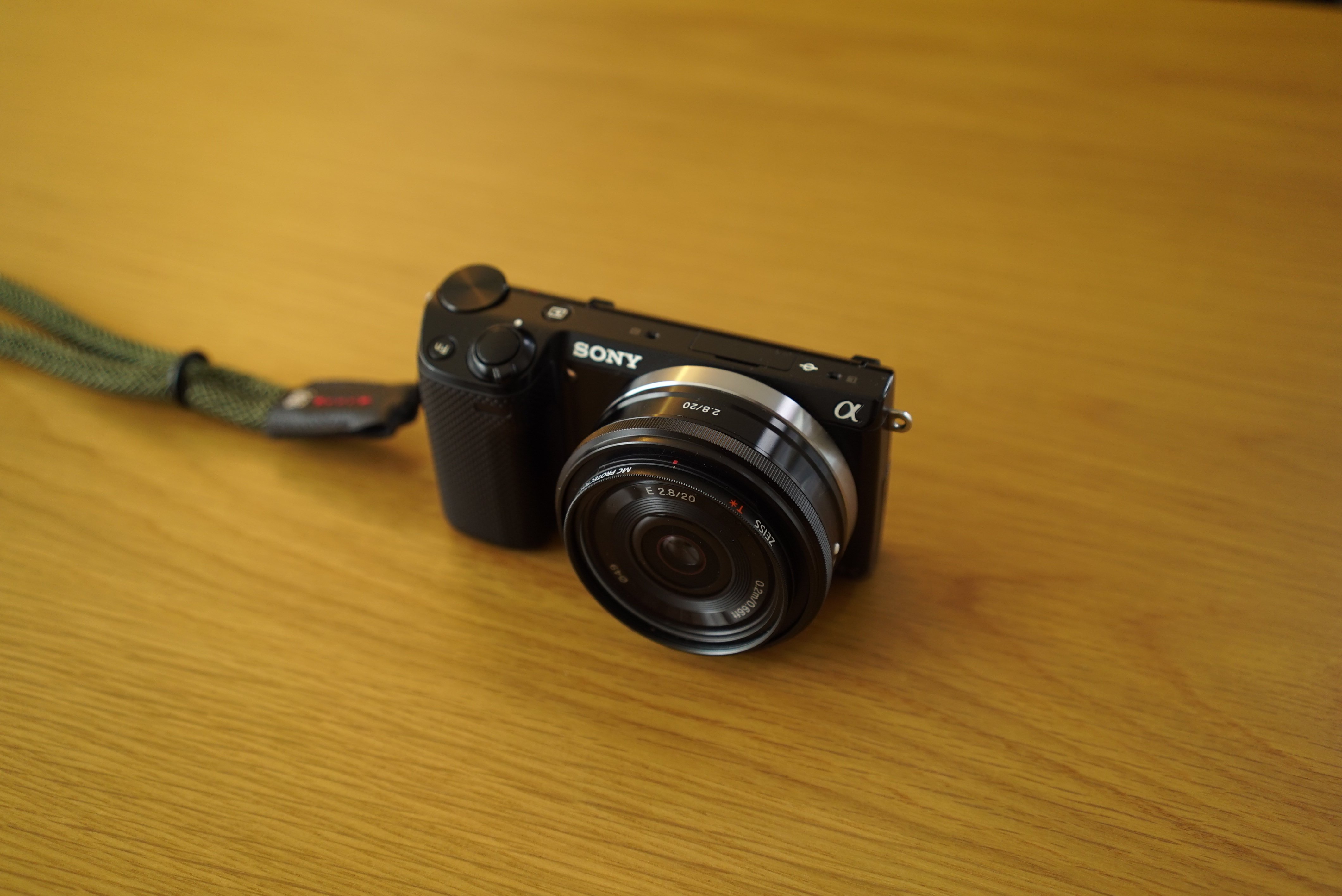 NEX-5Rをパンケーキレンズにしたら大正解だった｜まあ