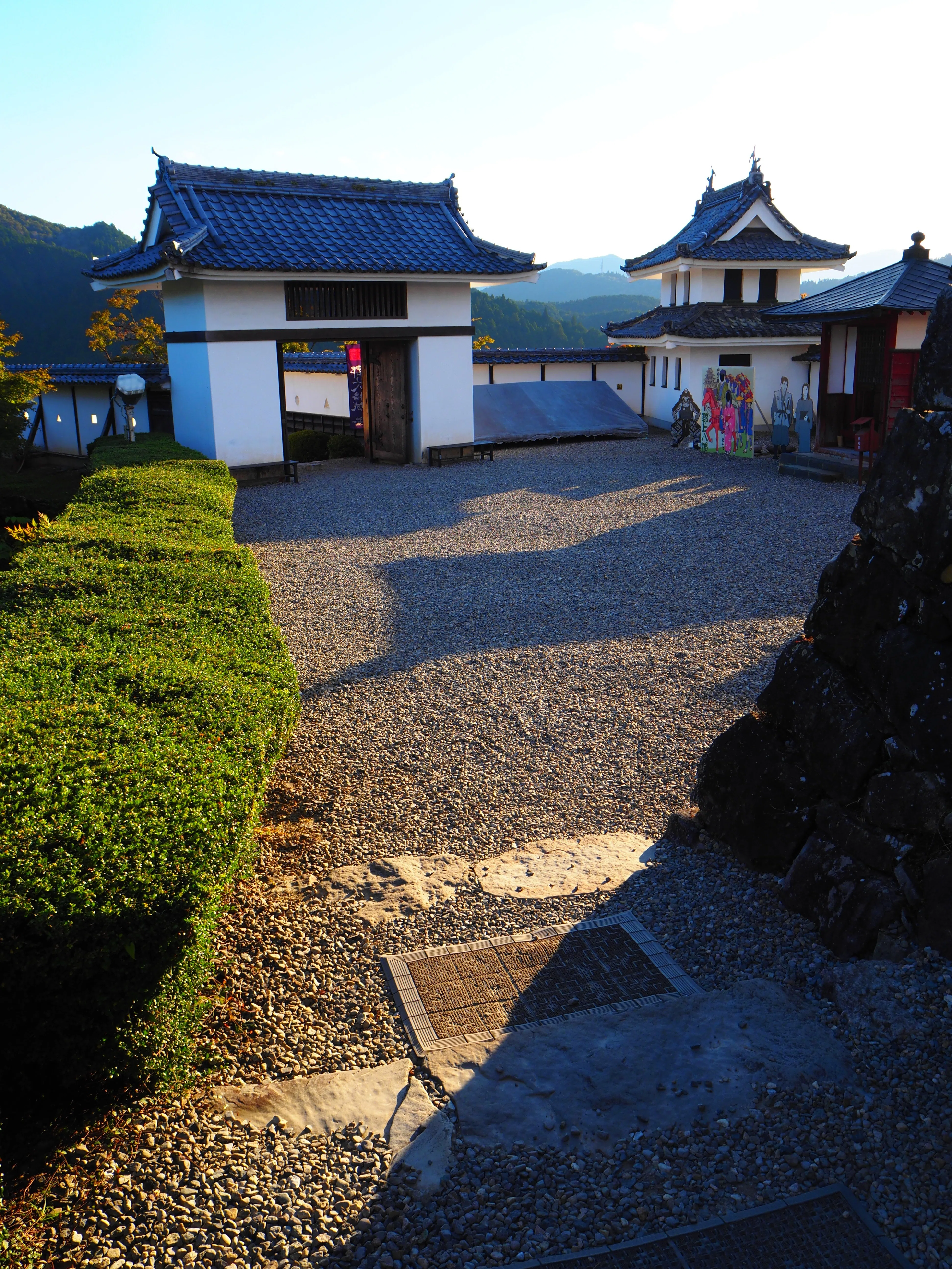 日本最古の木造再建城「郡上八幡城」へ｜すすむ