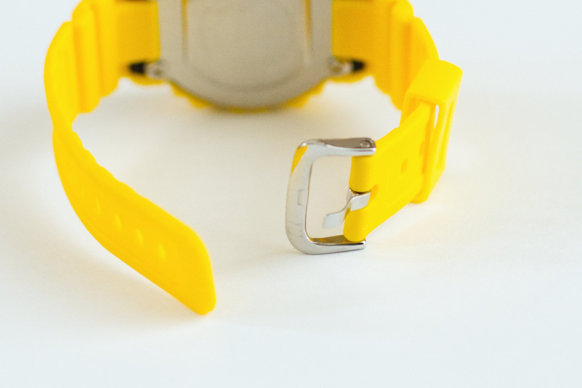 勝手に推しGOODS 2】指に黄色を纏う！ G-SHOCK nano「DWN-5600