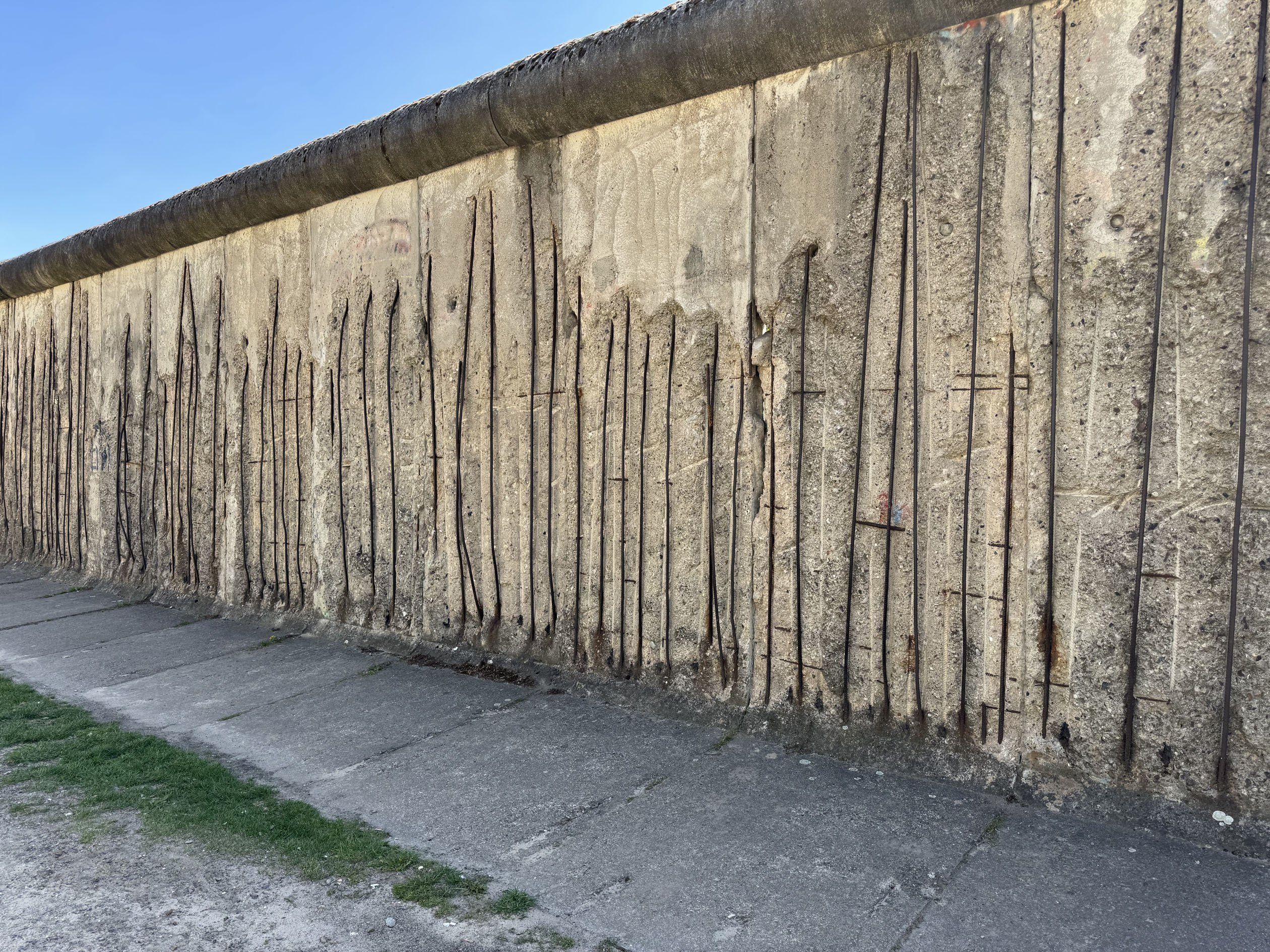 ベルリンの壁跡地に佇む和解の礼拝堂｜Hiroshi Kawajiri