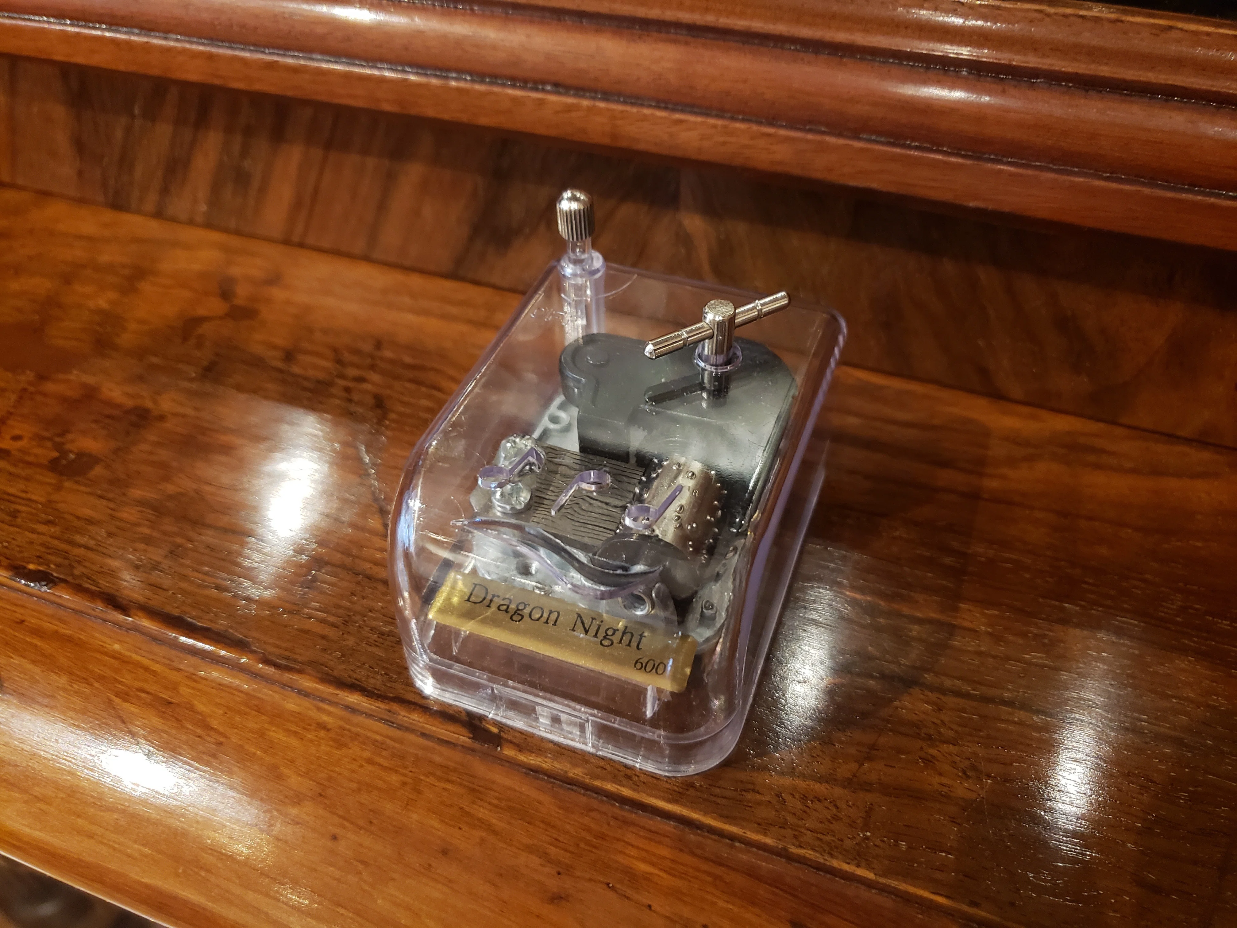 Travel back in time to the 19th century with antique music boxes