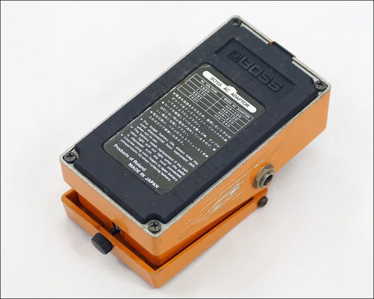 特選中古品！ワケあり！？日本製の「BOSS DS-1 Distortion」が中古で