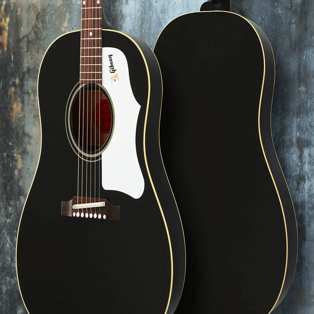 エボニーカラーにホワイトラージガードが印象的！超定番ギブソン「60s