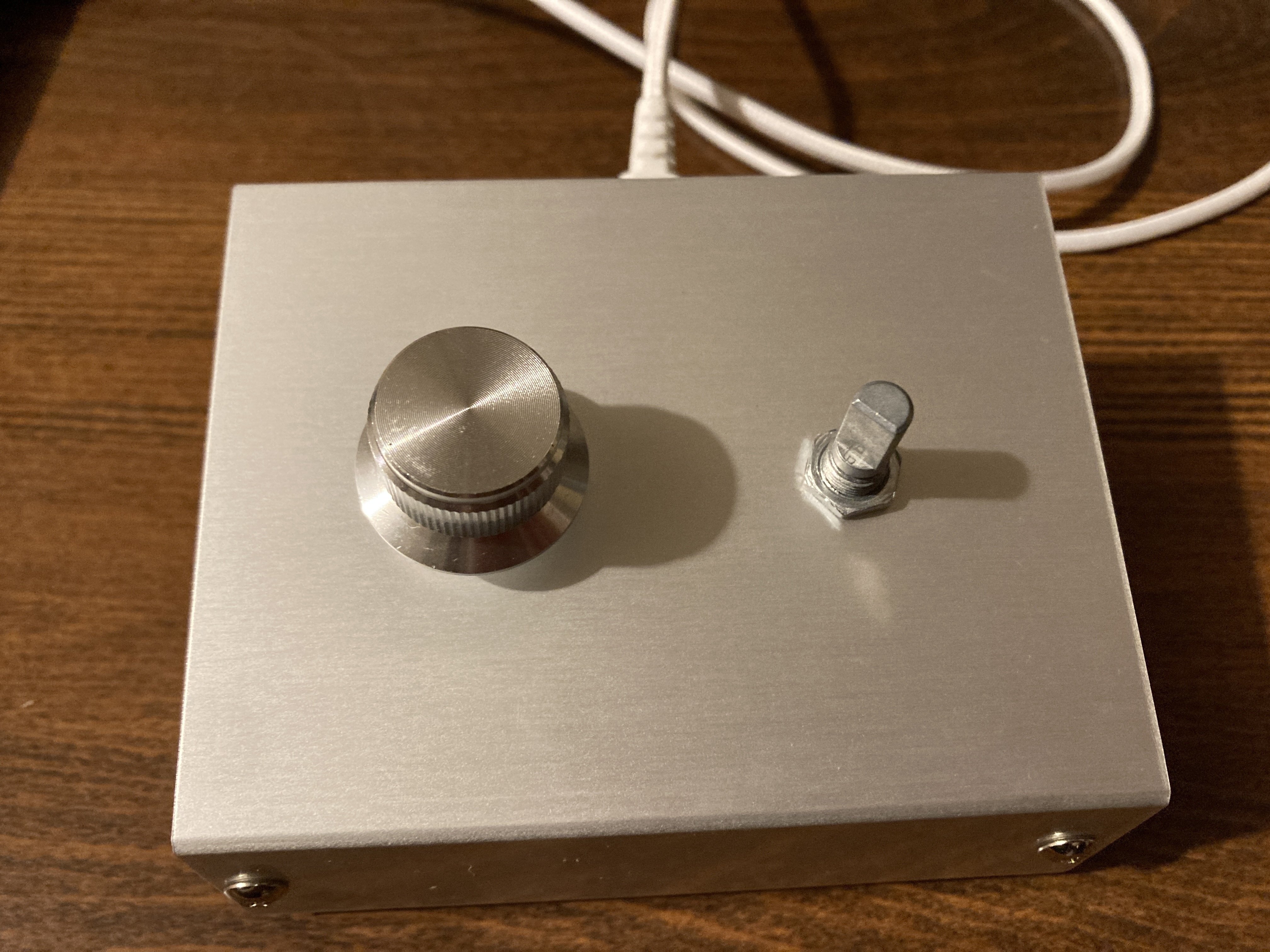 上質なトランスペアレントODにブースター付き！Mr.BlackでDeuce Coupe