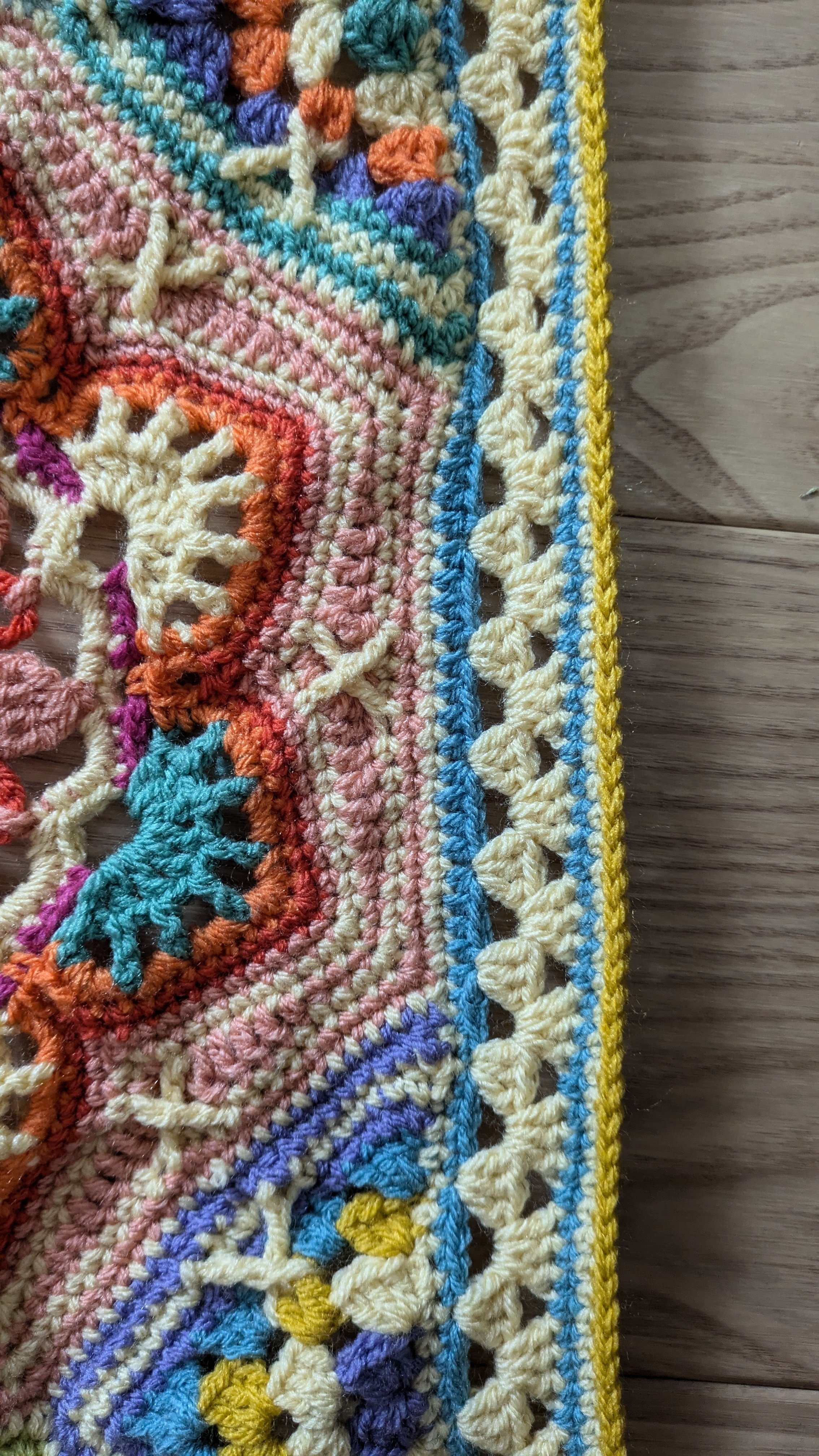 ペルシアンタイルブランケットを編む③＋春夏に編んだものたち｜あき