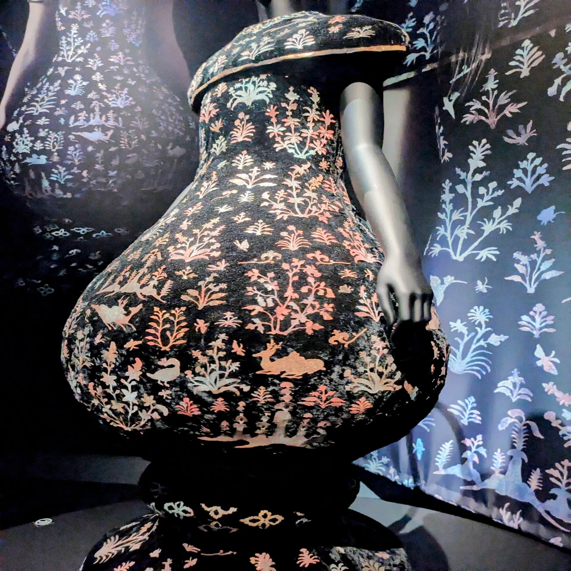 天平の香りが令和に舞った― 正倉院 THE SHOWで感じた “いま、ここに 