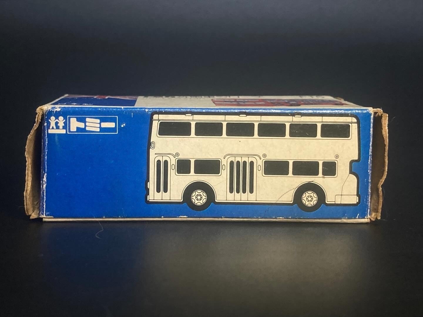 トミカNo.F15】1977年発売「ロンドンバス」──青箱に詰まった英国の