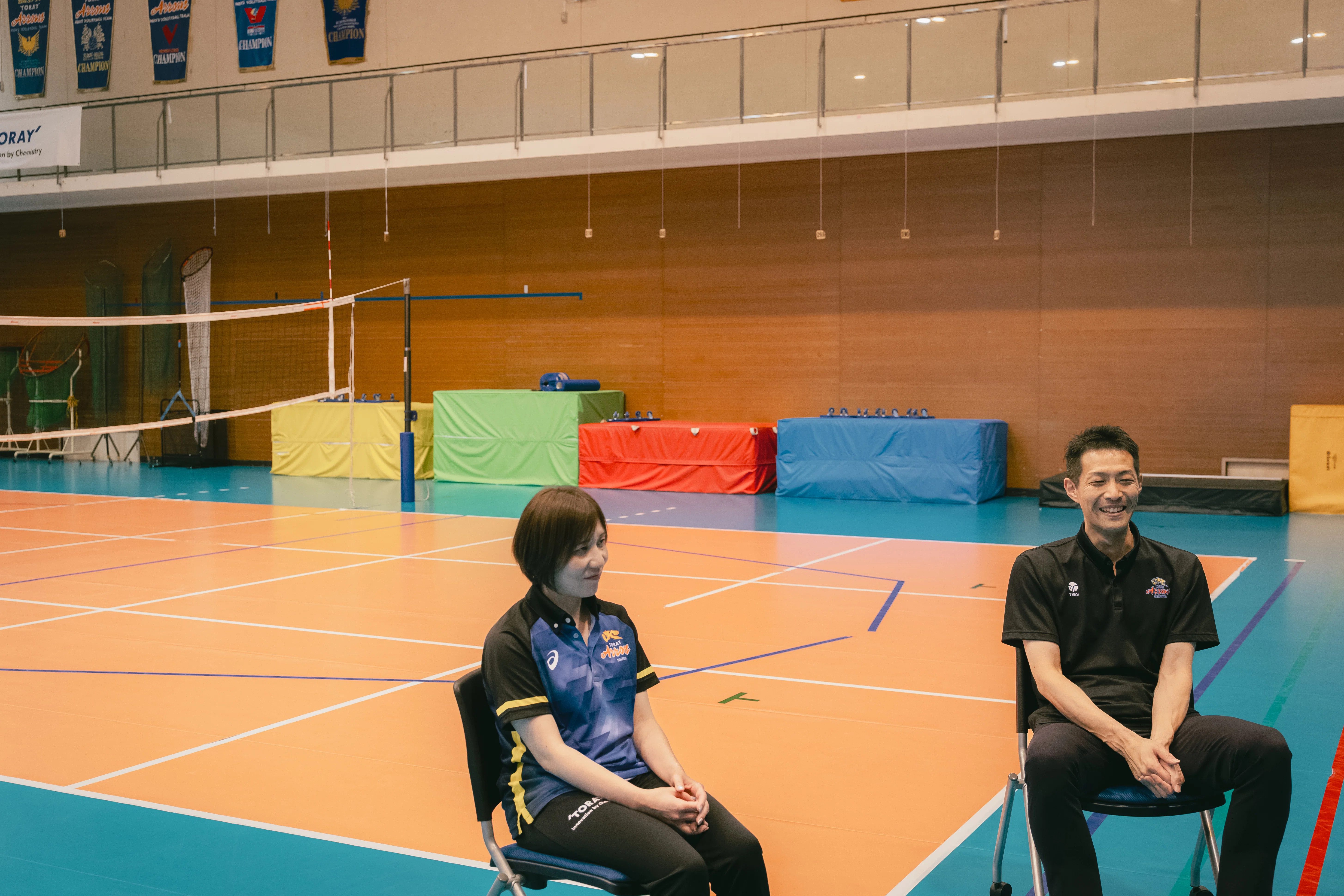 バレーボール選手からスタッフへ、新たなステージで挑戦は続く。東レで